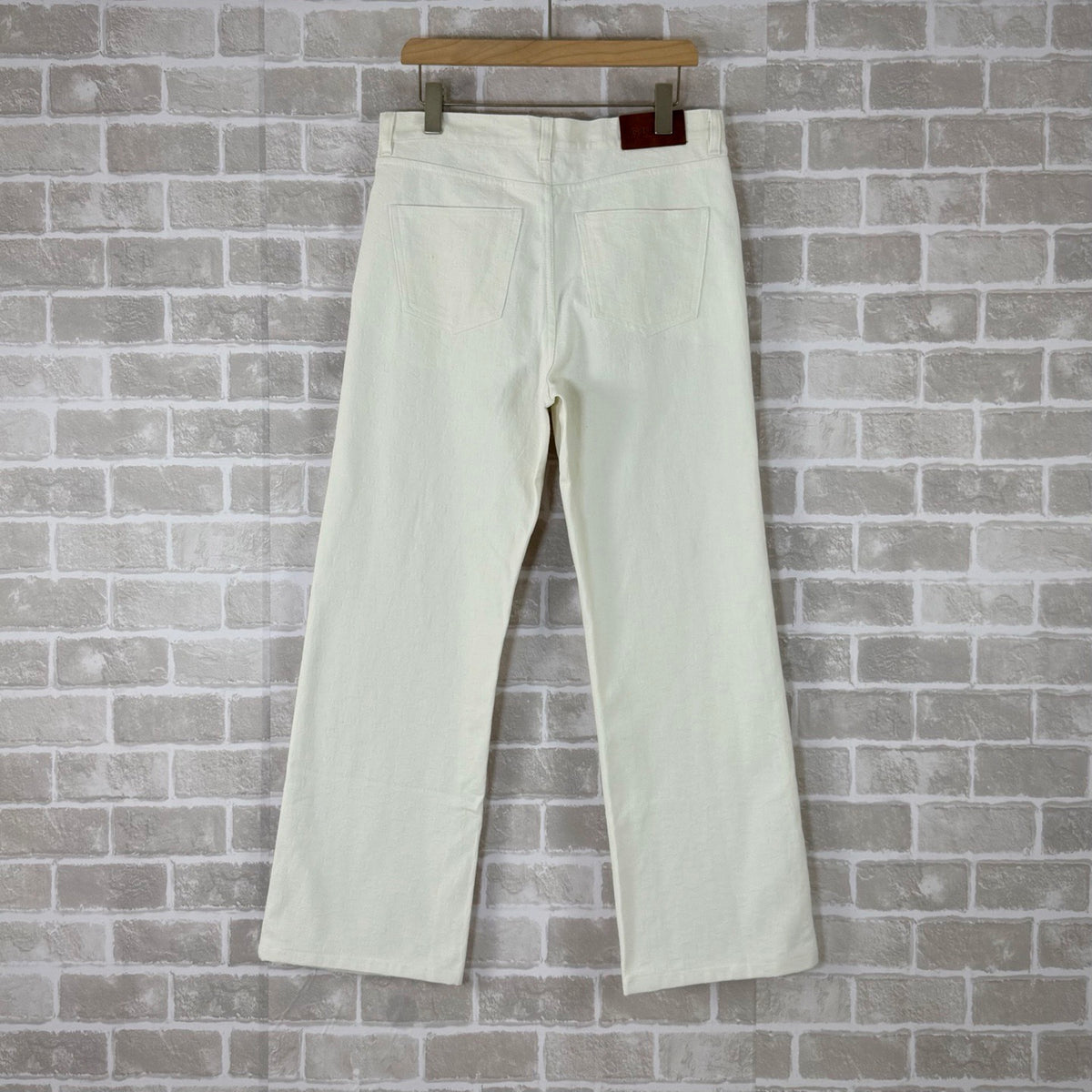 Off-white Pant