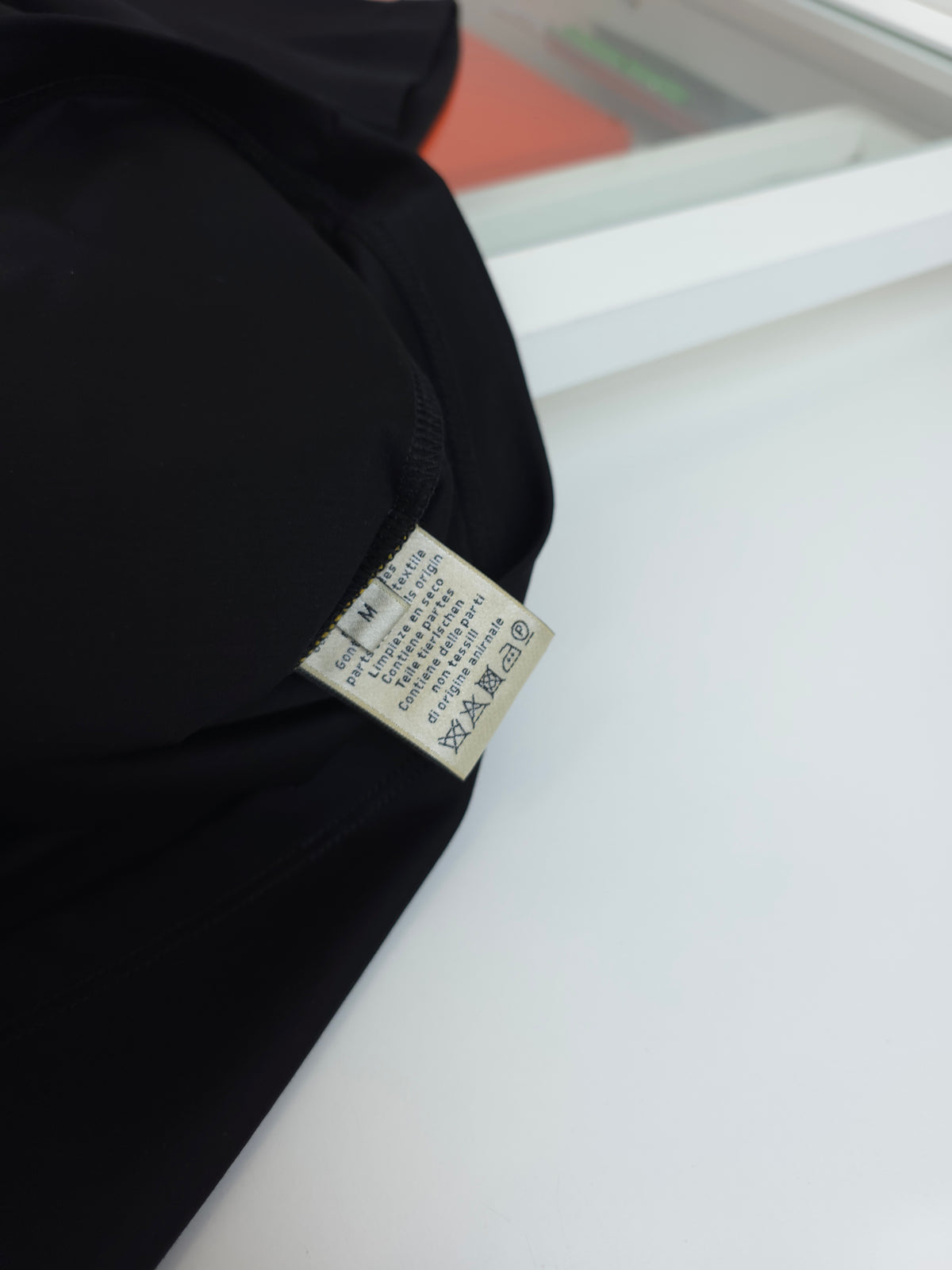 Black and White T-shirt - FashionHype.xyz