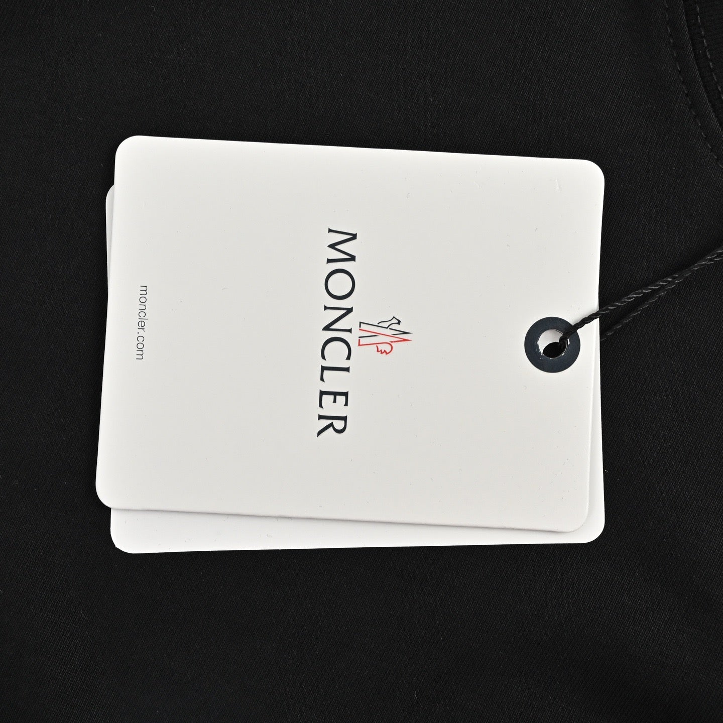 Black and White T-shirt - FashionHype.xyz
