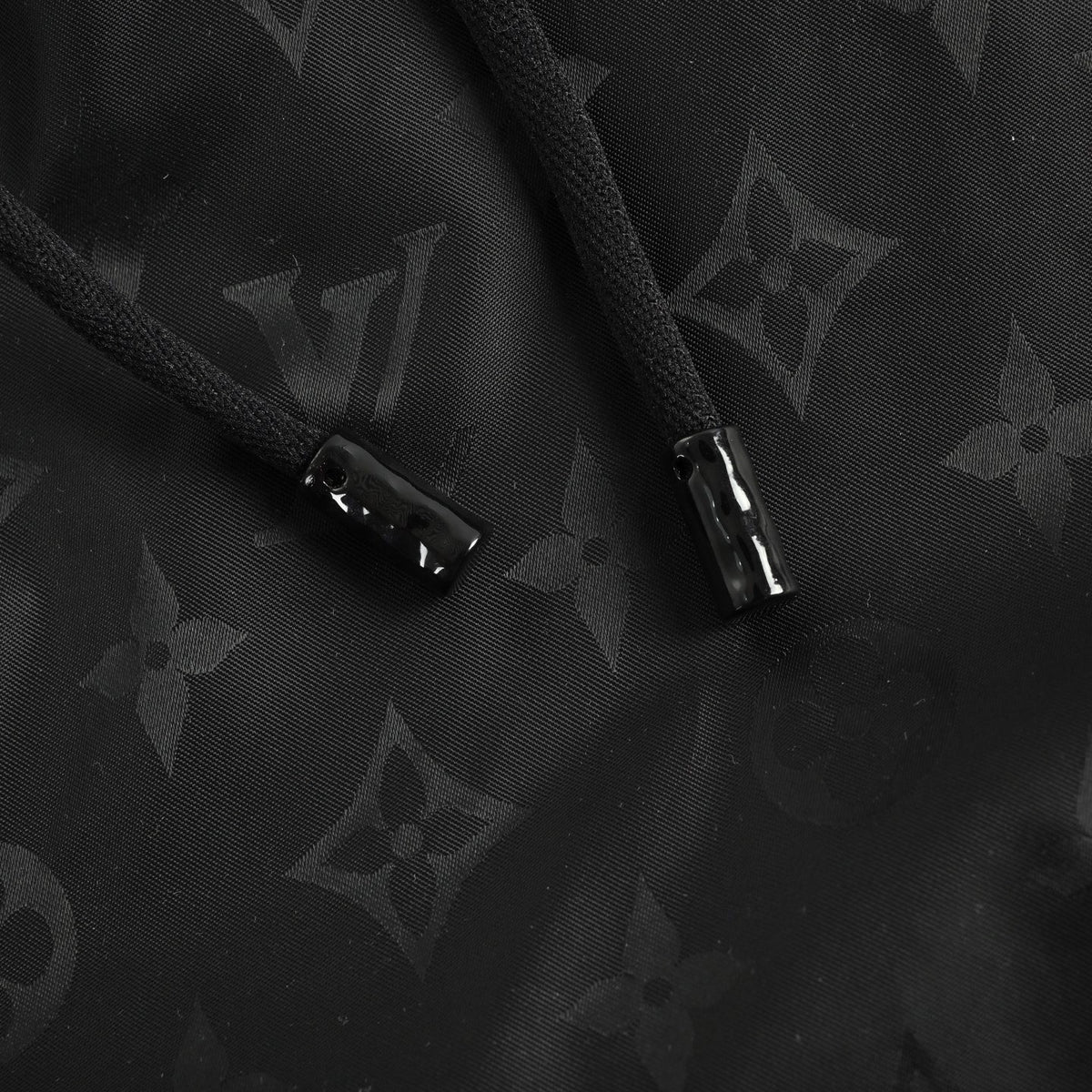 Black and White Short