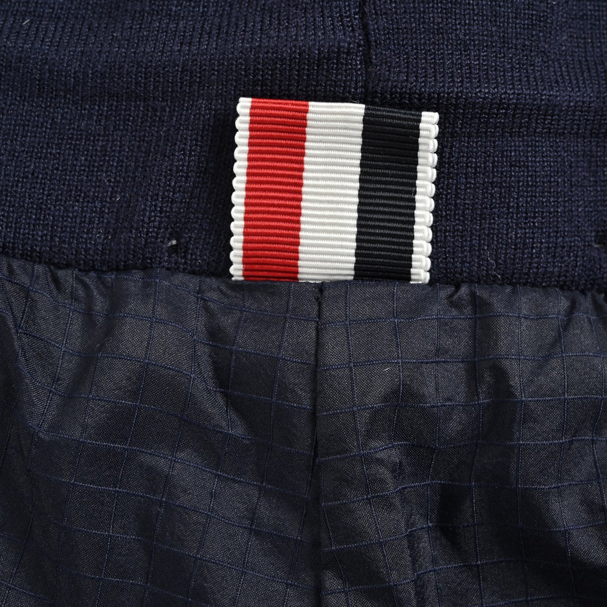 Multi-color Short