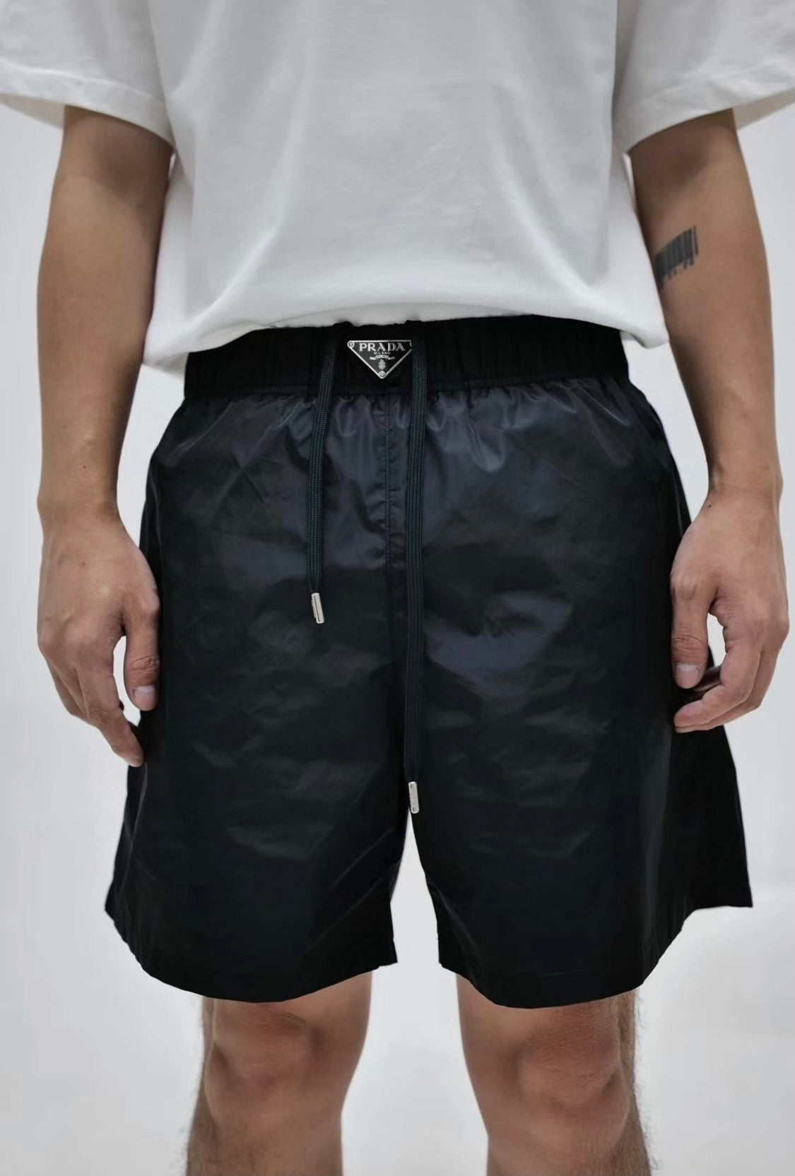 Black and white Short - FashionHype.xyz