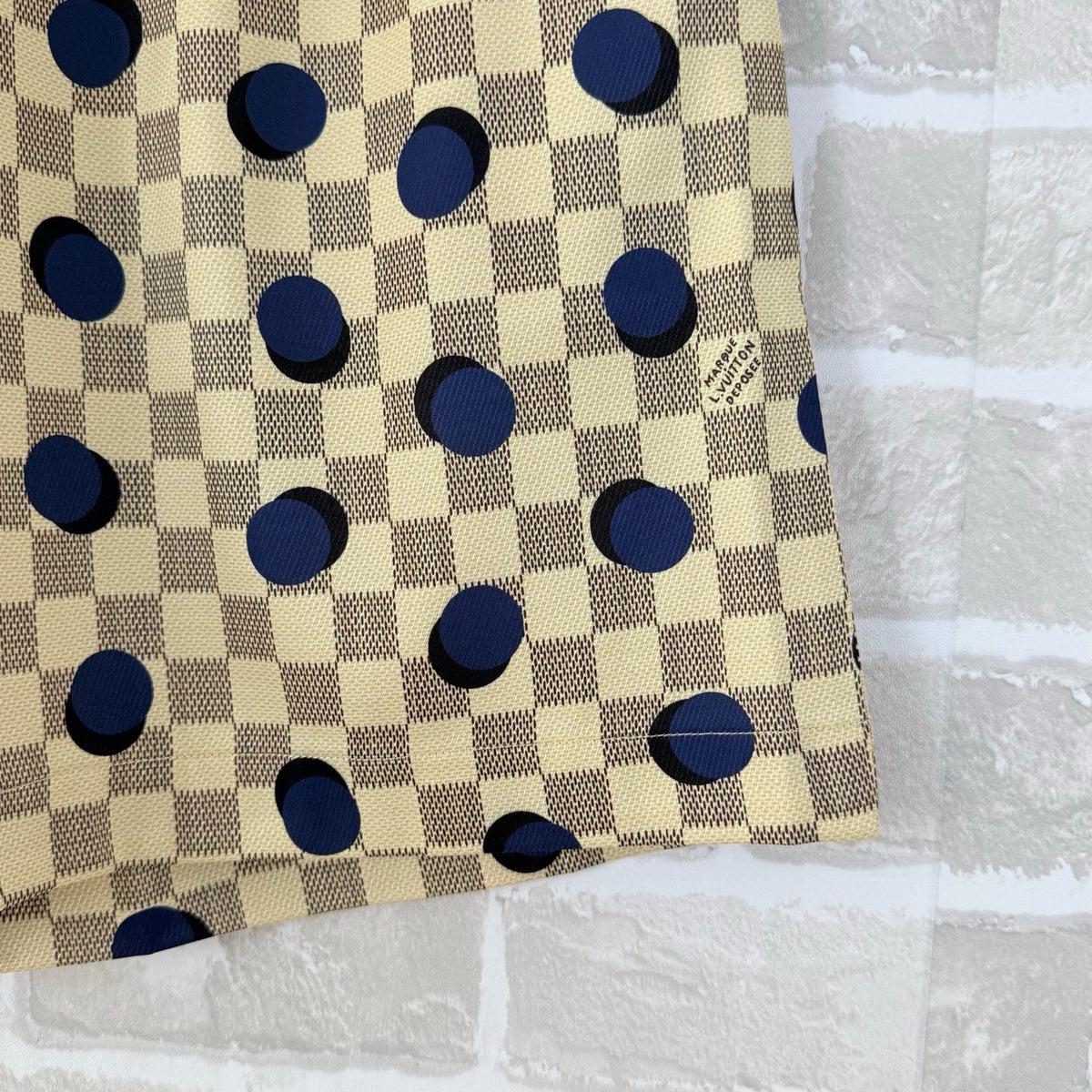 Multi-color Short