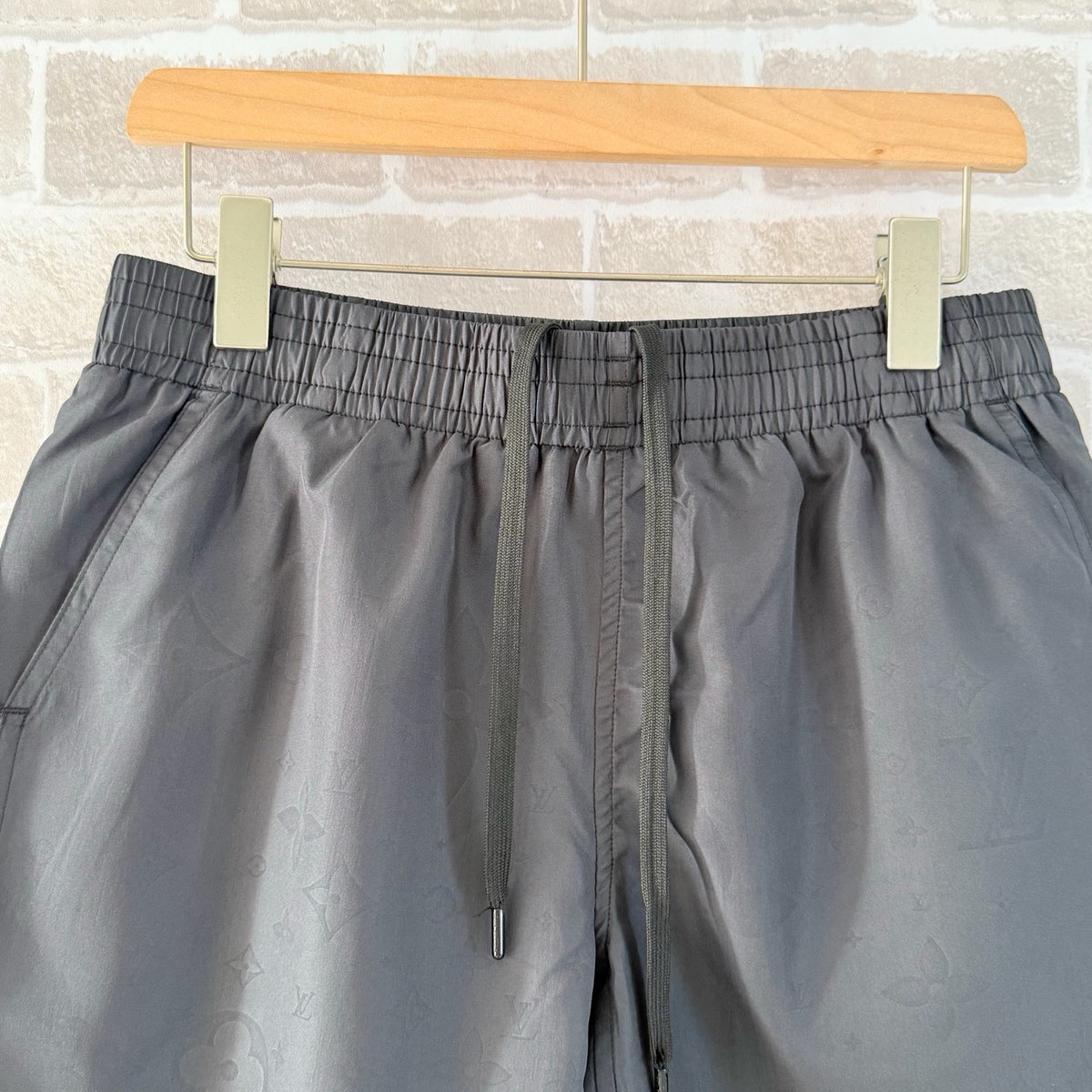 Black Short