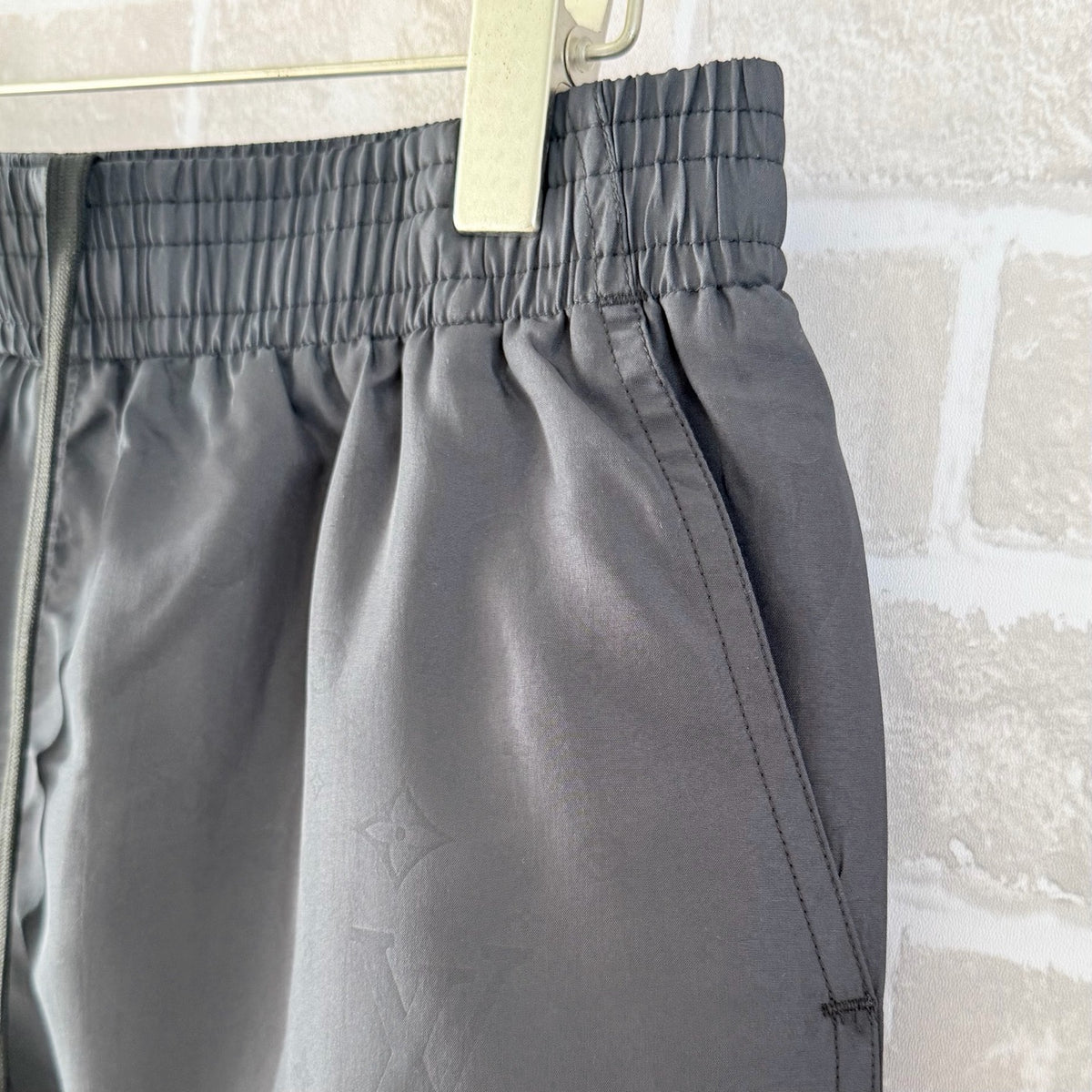 Black Short