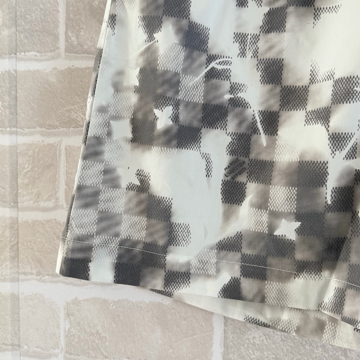 Multi-color Short