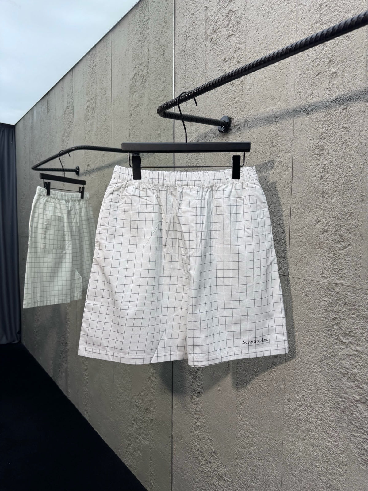 White Short - FashionHype.xyz