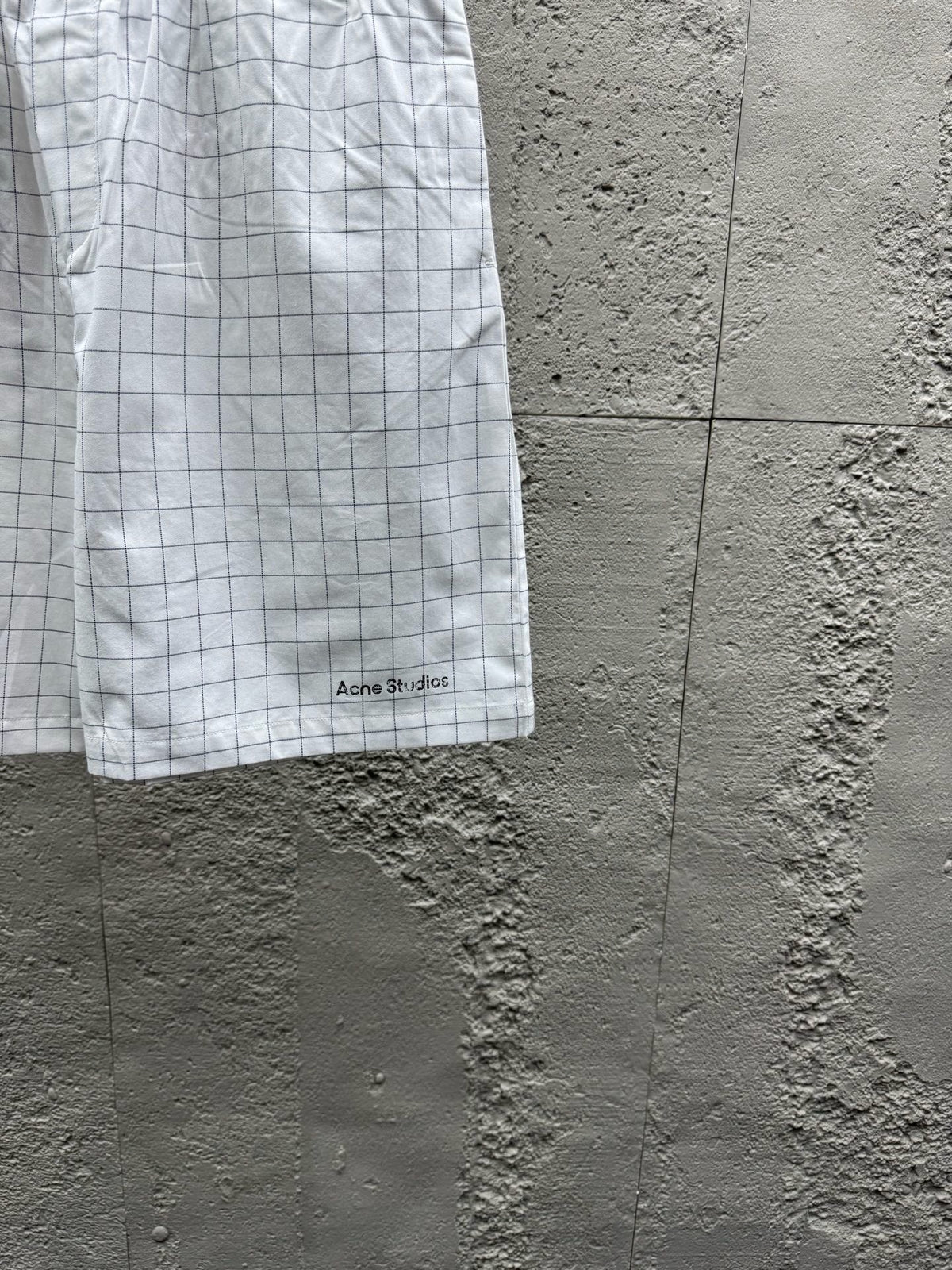 White Short - FashionHype.xyz