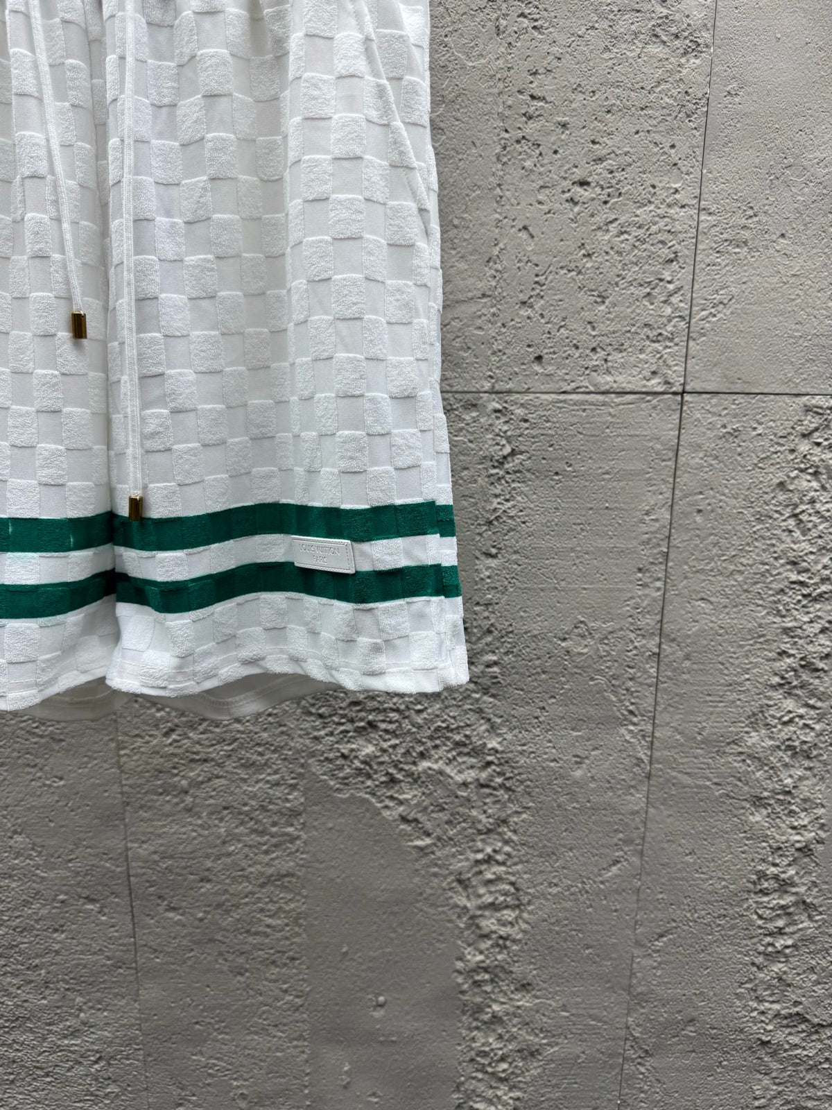 White Short - FashionHype.xyz