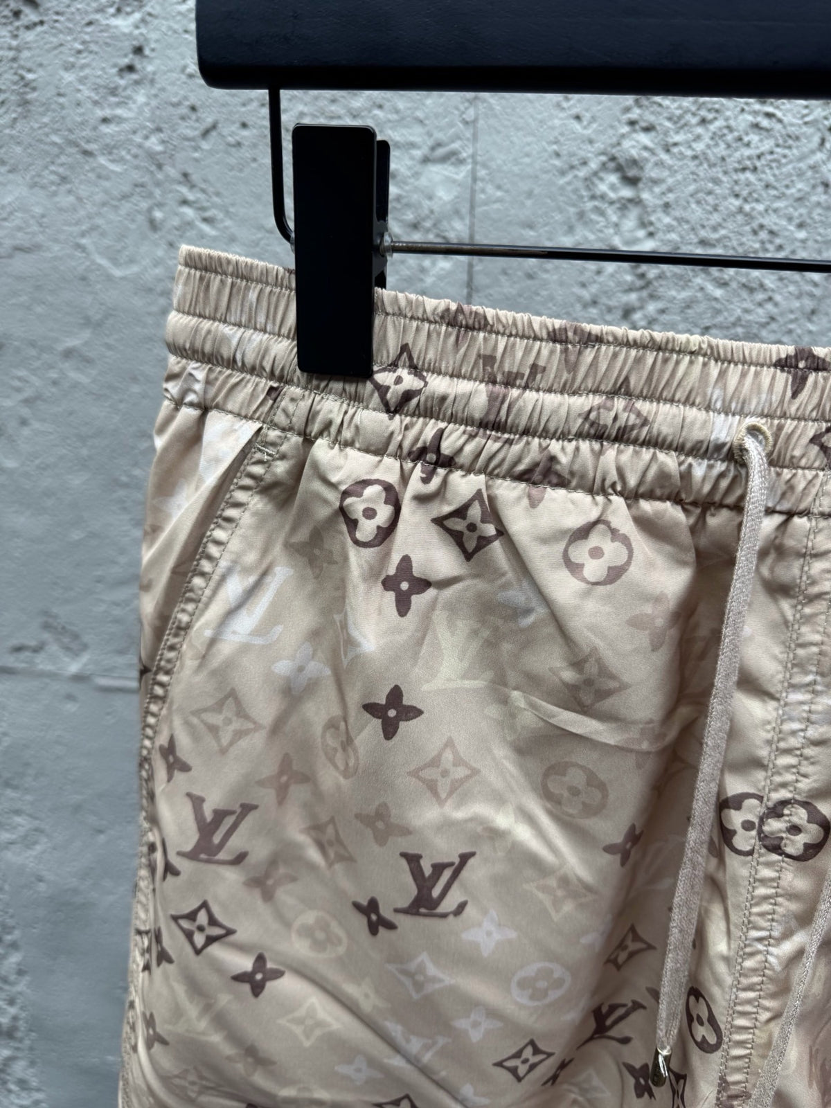 Brown Short - FashionHype.xyz