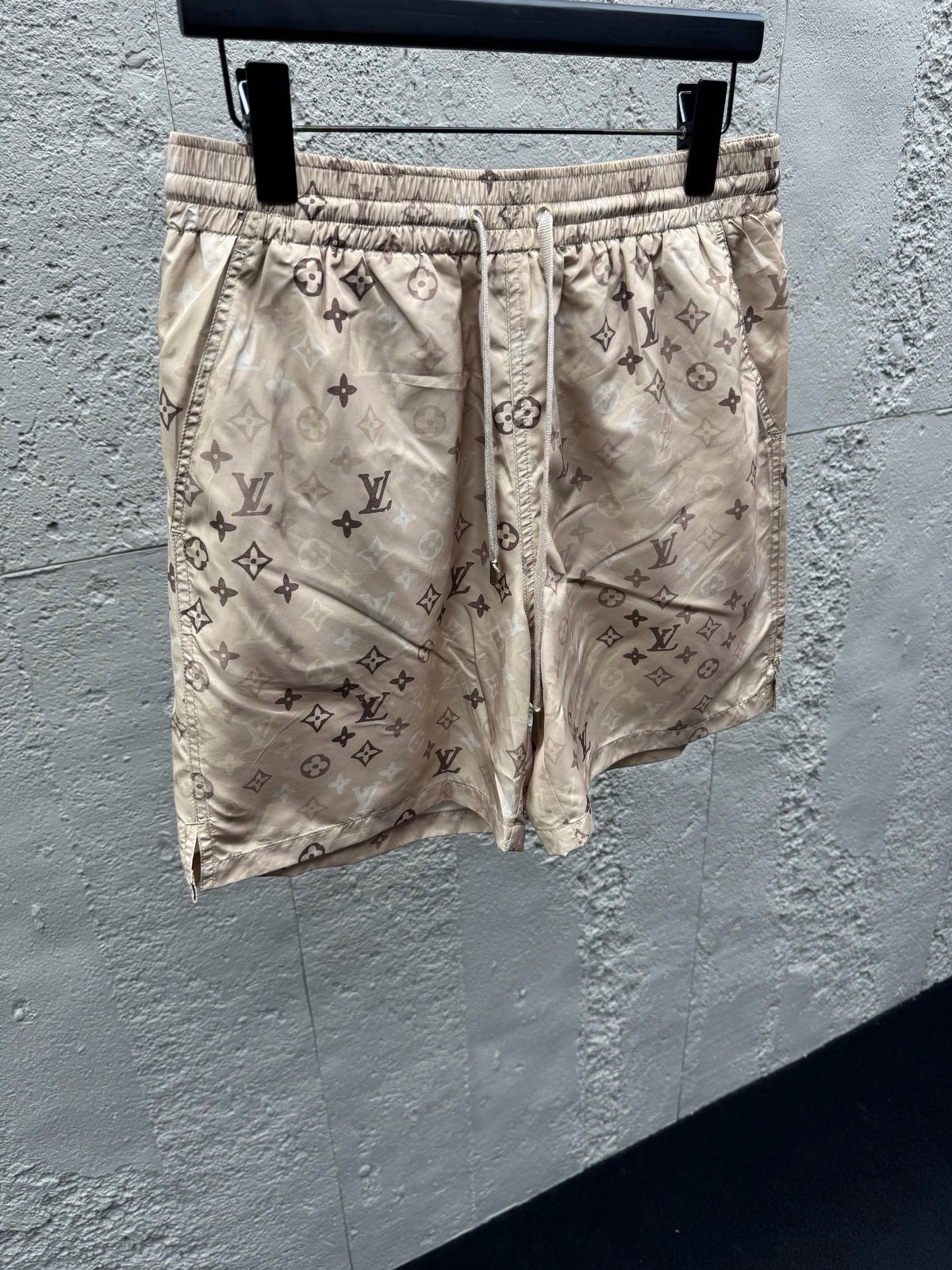 Brown Short - FashionHype.xyz