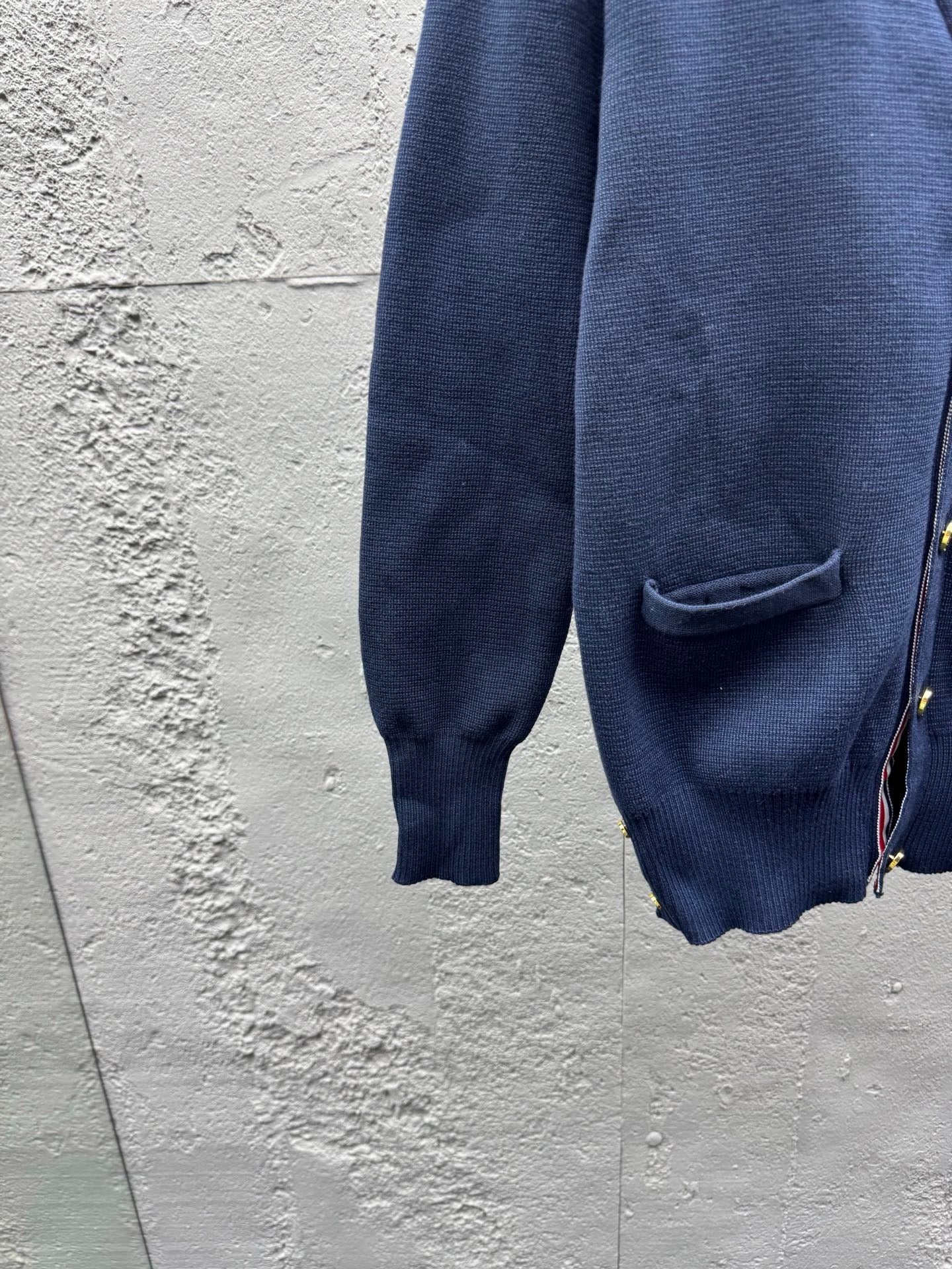Blue Jersey - FashionHype.xyz