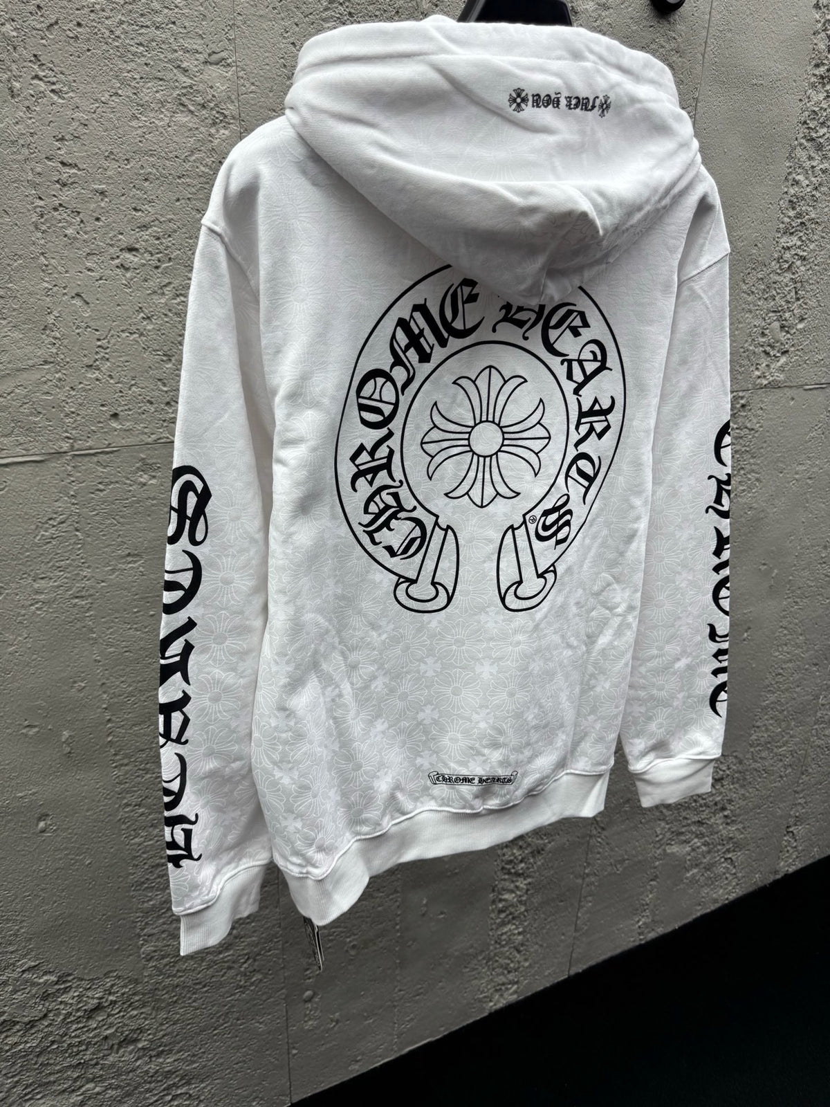 White Hoodie - FashionHype.xyz