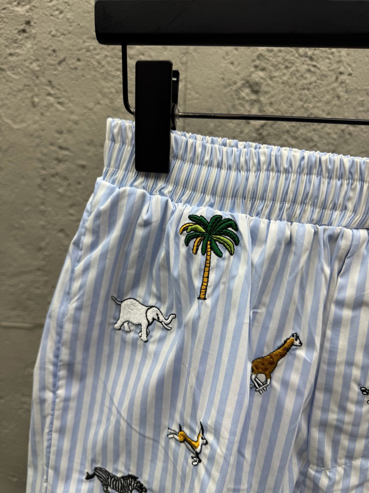 White Short - FashionHype.xyz