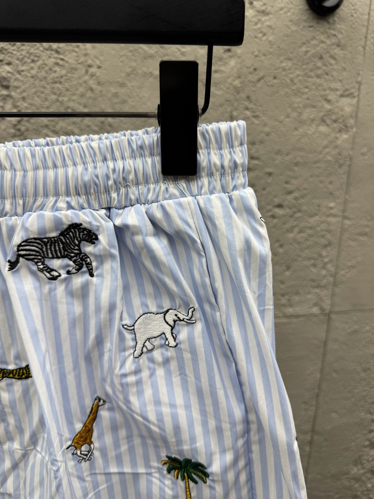 White Short - FashionHype.xyz