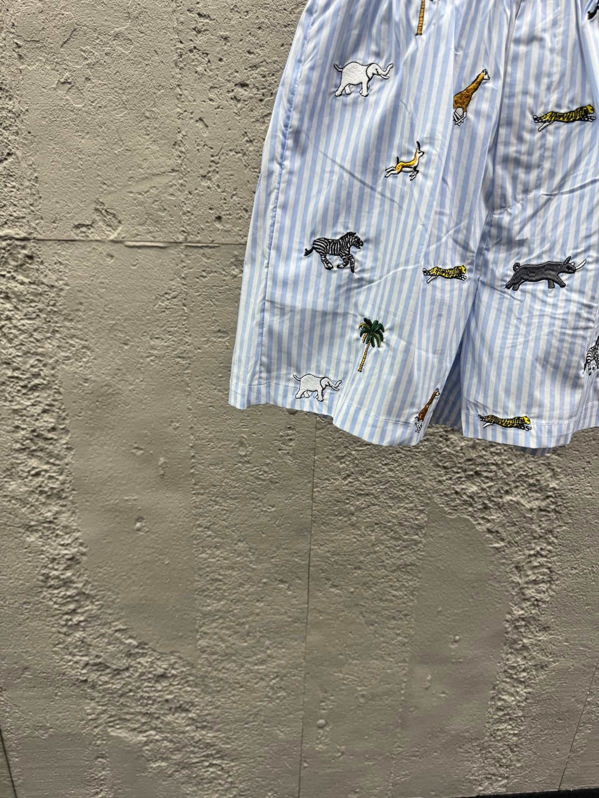 White Short - FashionHype.xyz