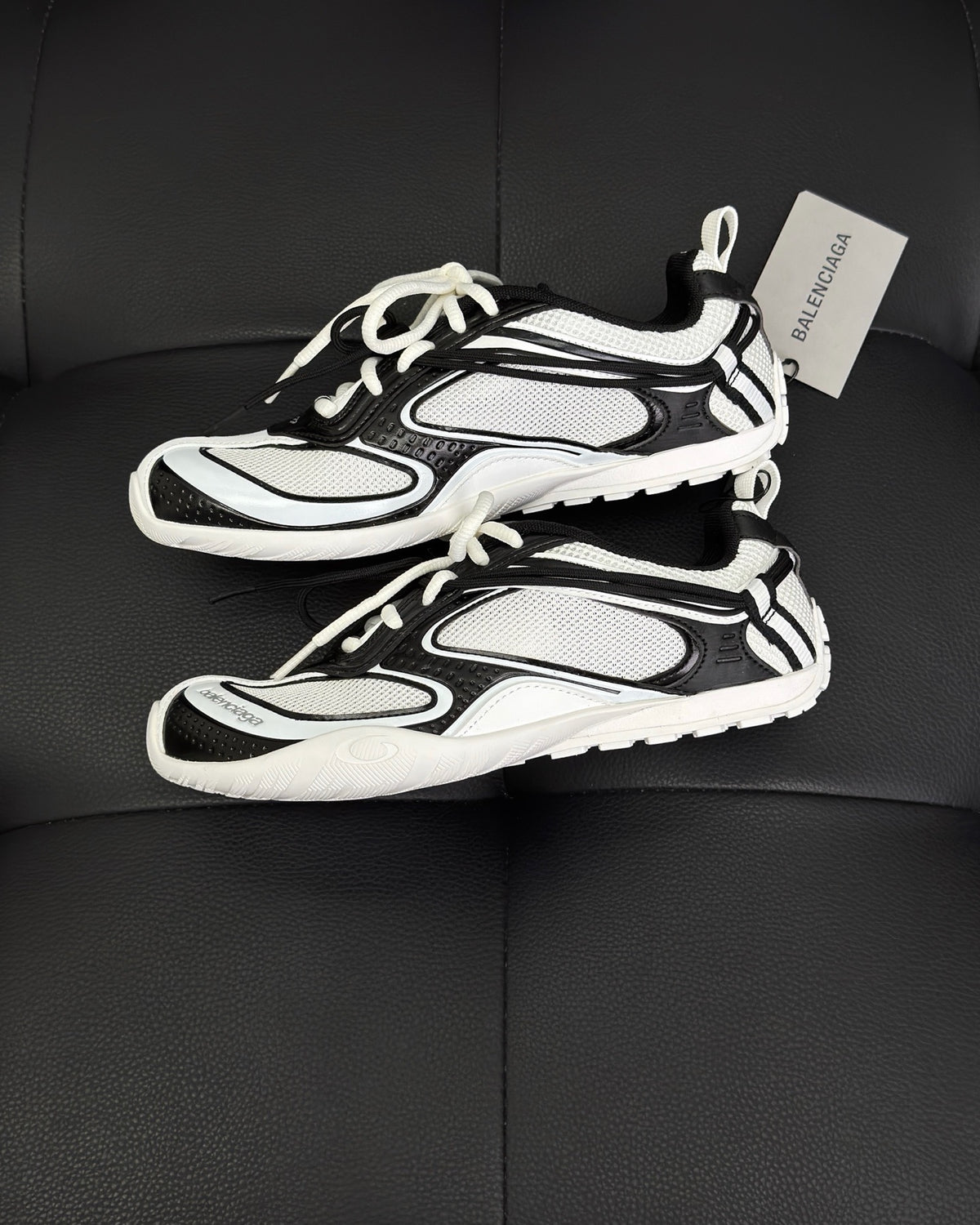 Black white Shoes