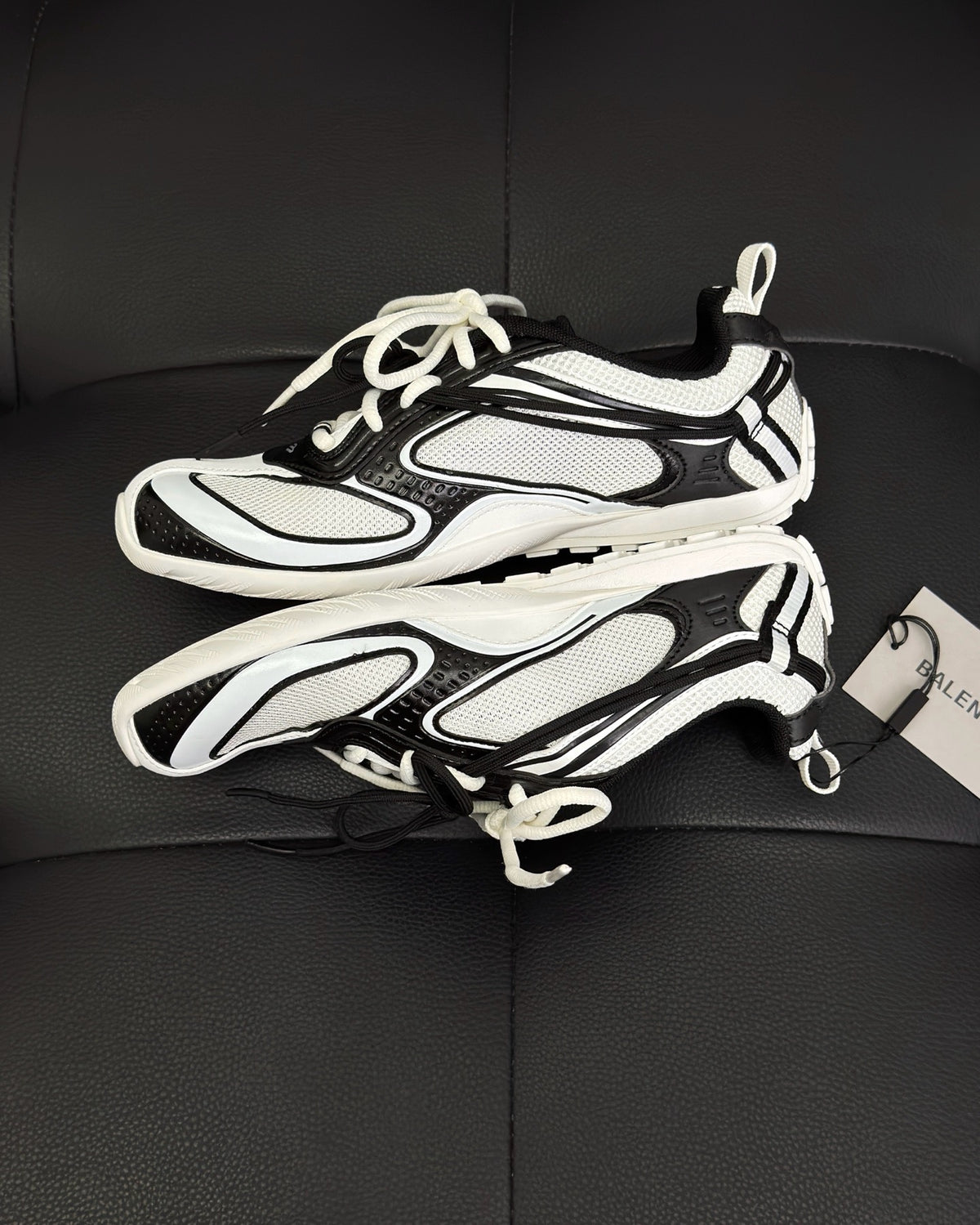 Black white Shoes