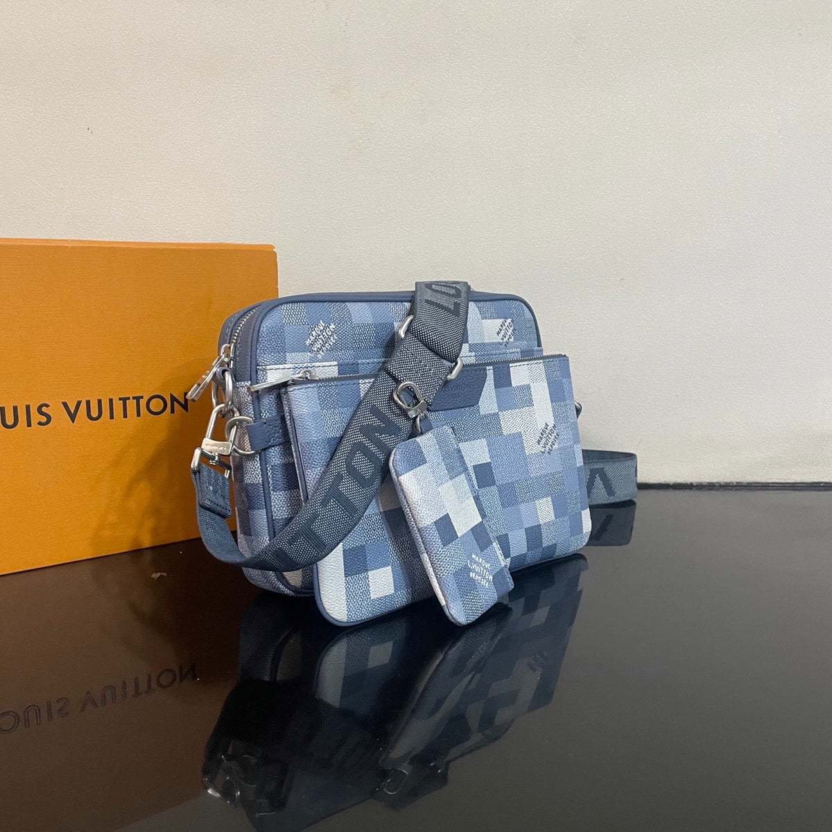 Blue Bag - FashionHype.xyz