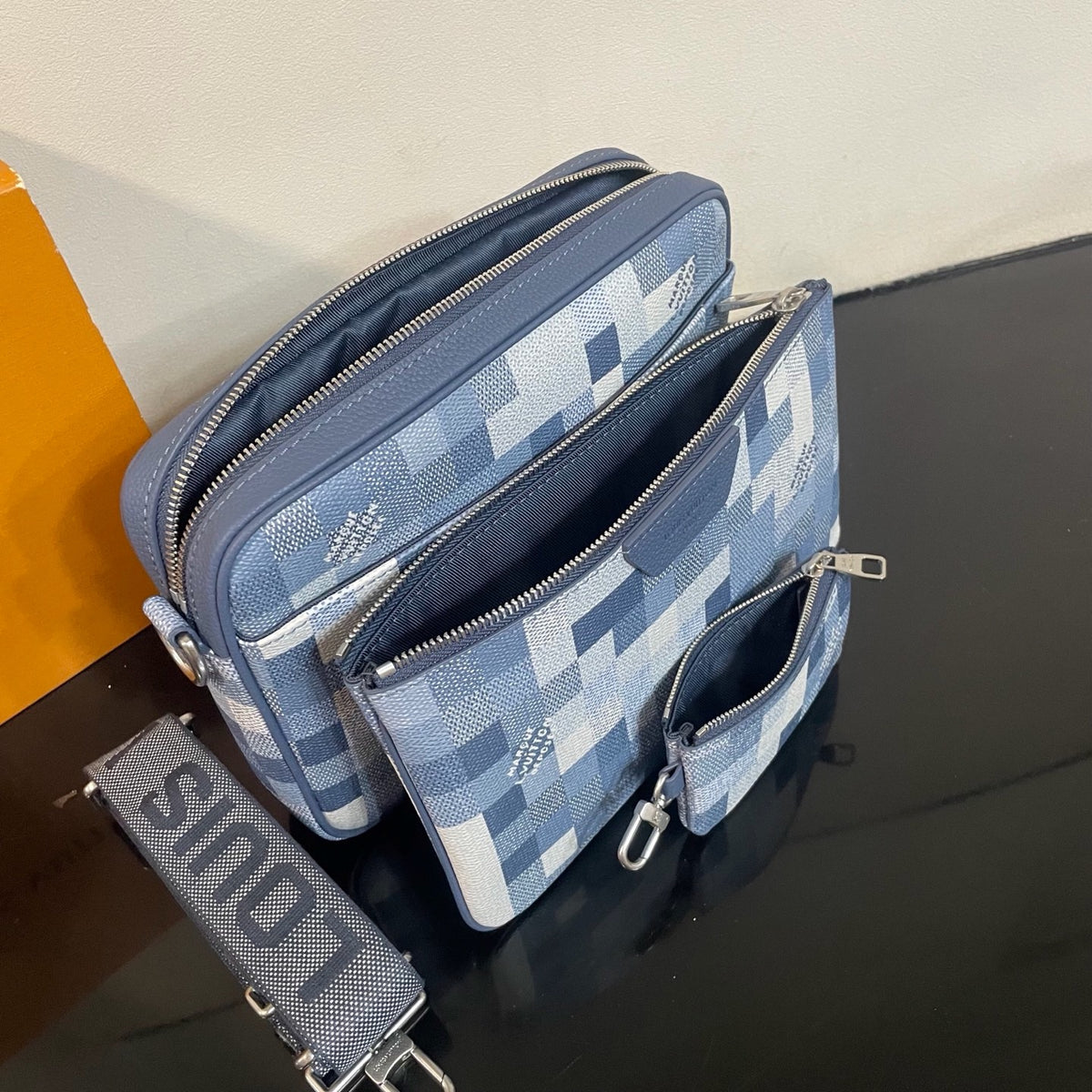 Blue Bag - FashionHype.xyz