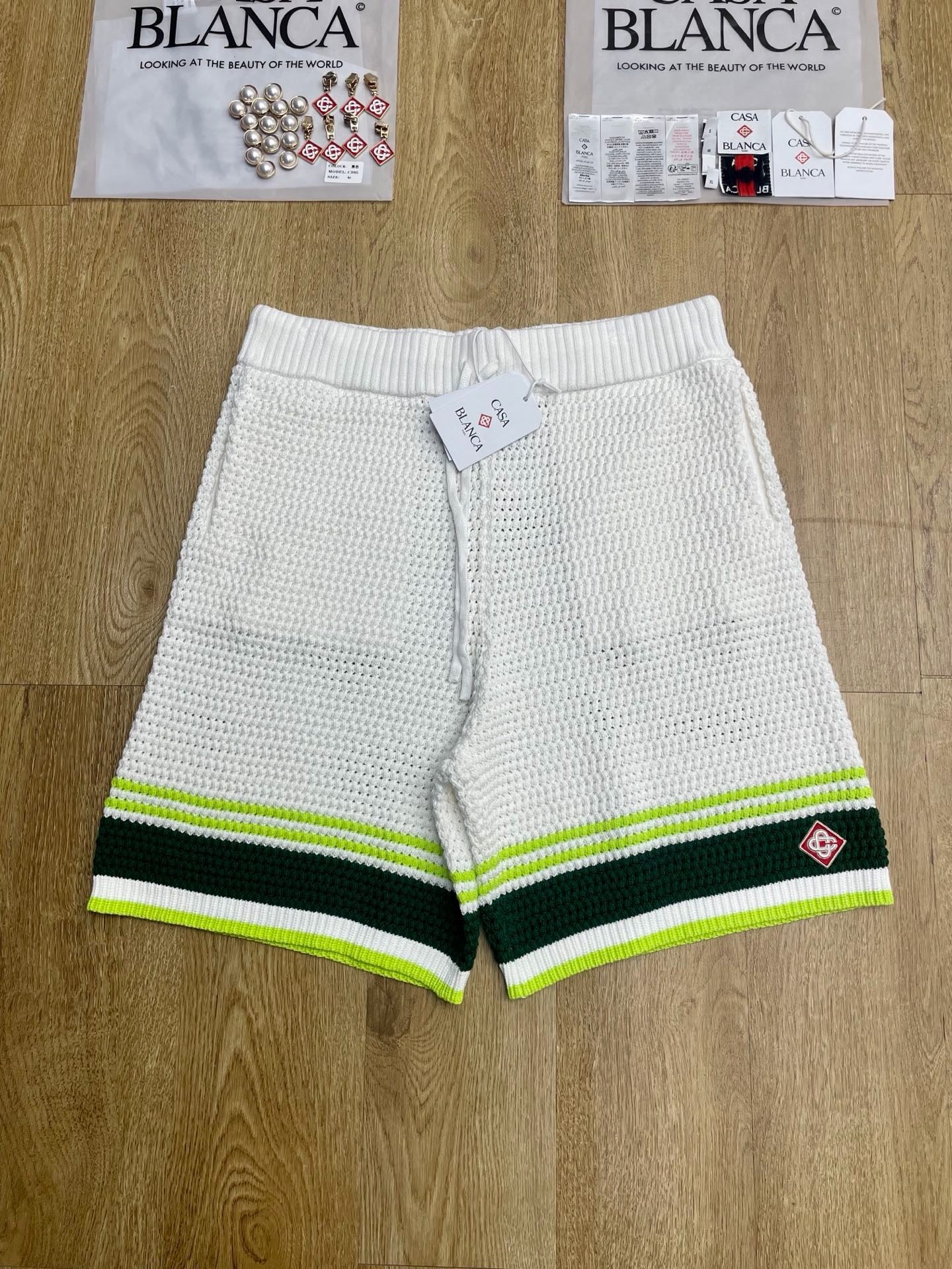 Multi-color Short