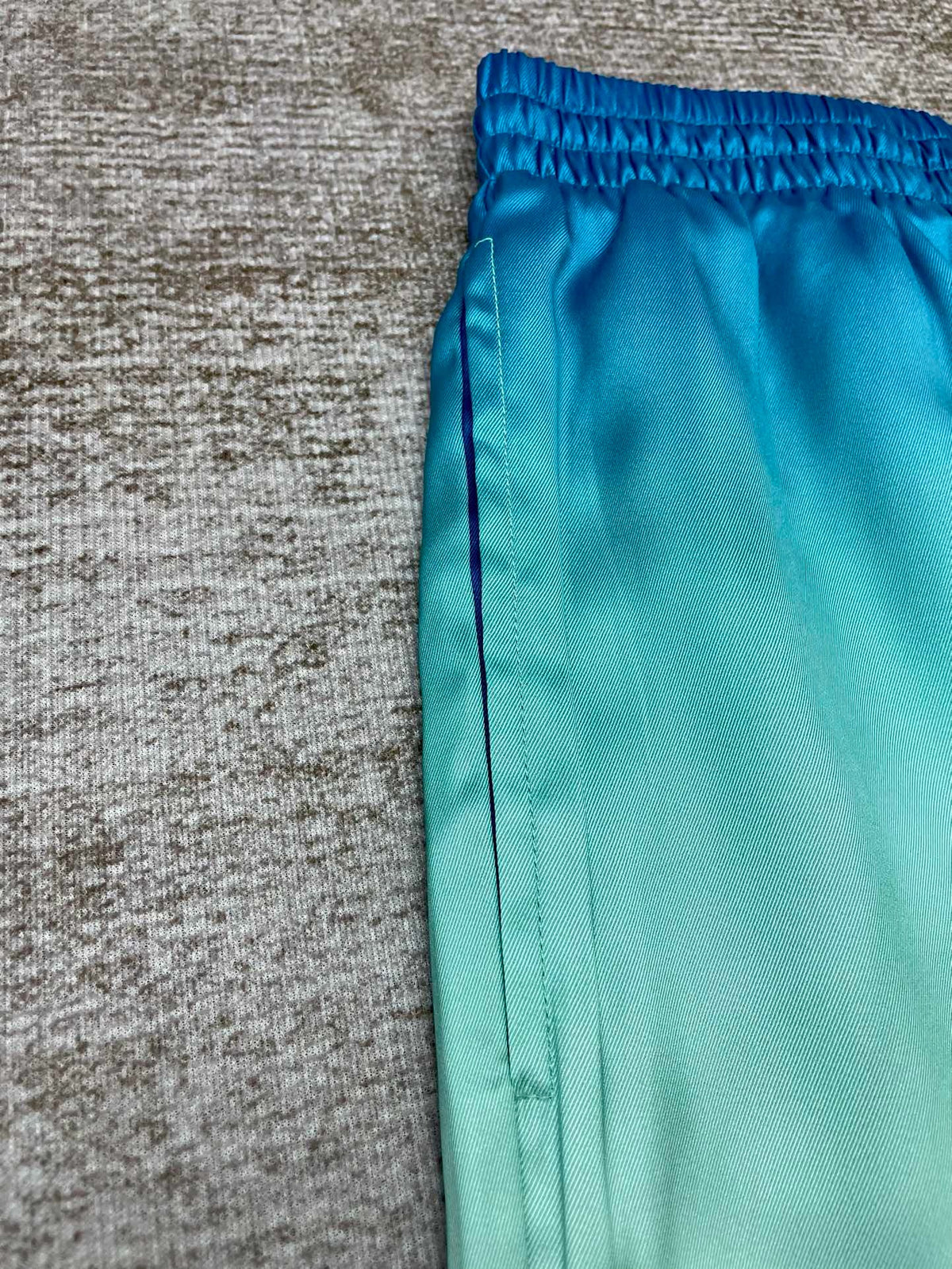 Multi-color Short