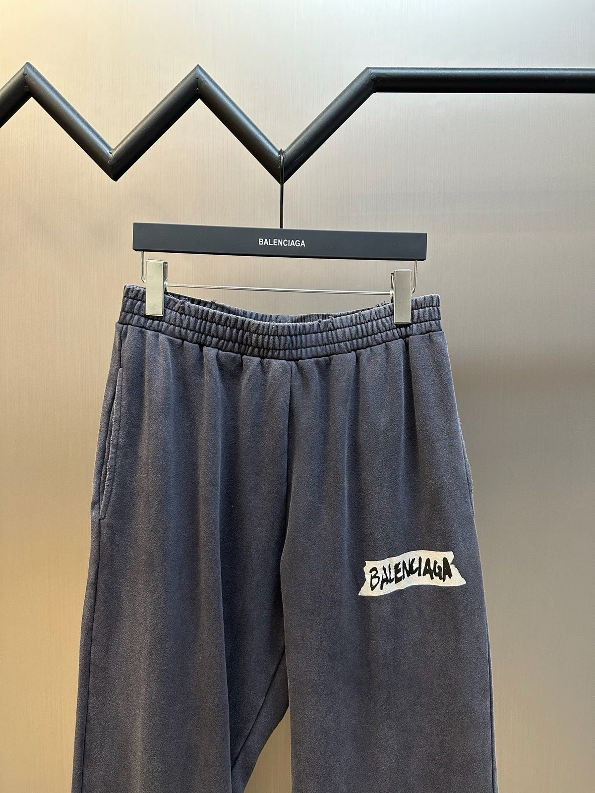 Dark grey Pant - FashionHype.xyz