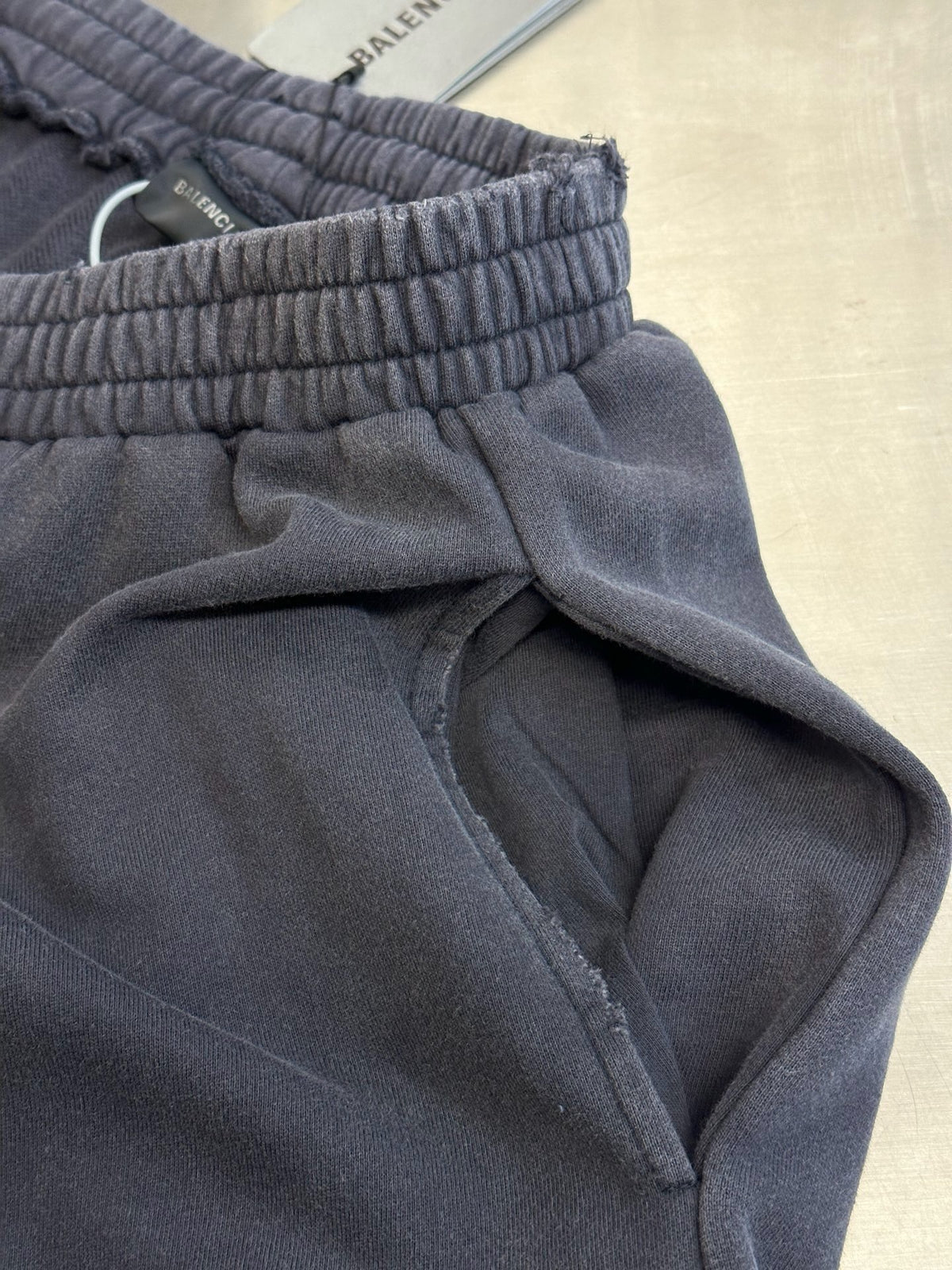Dark grey Pant - FashionHype.xyz