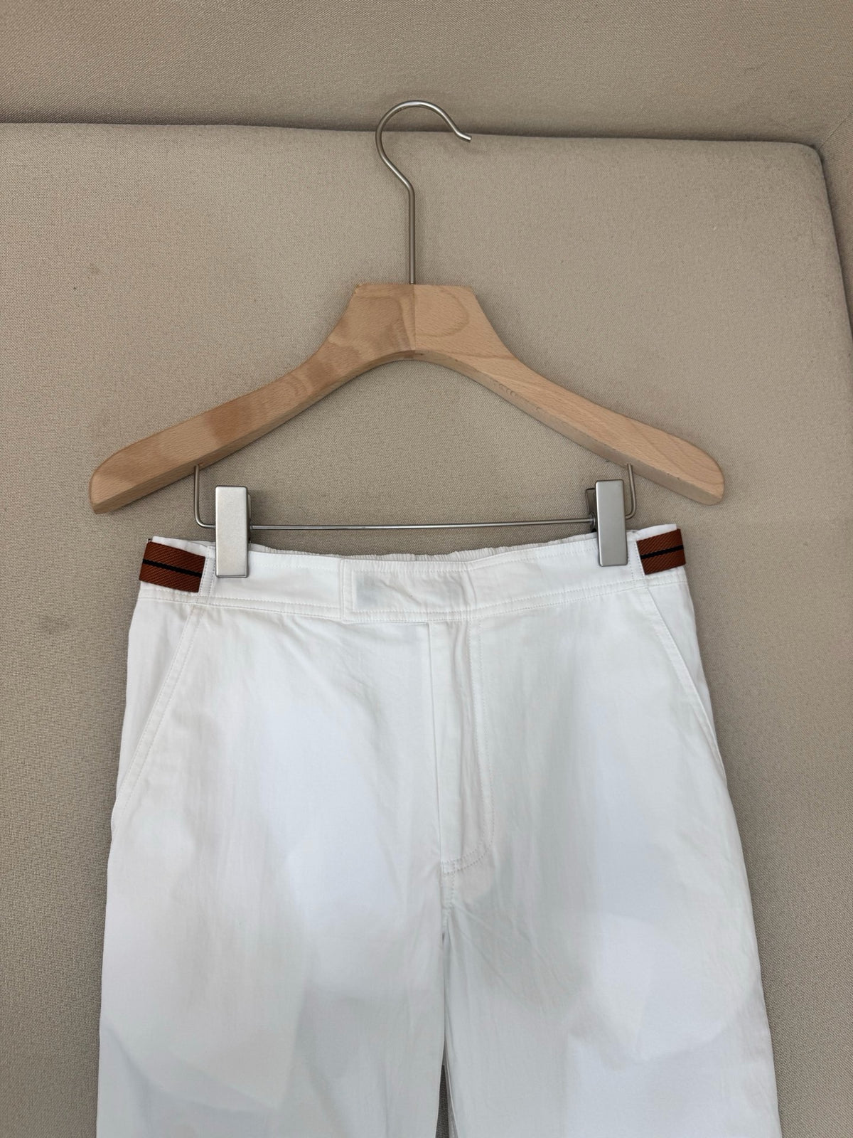 White Pant