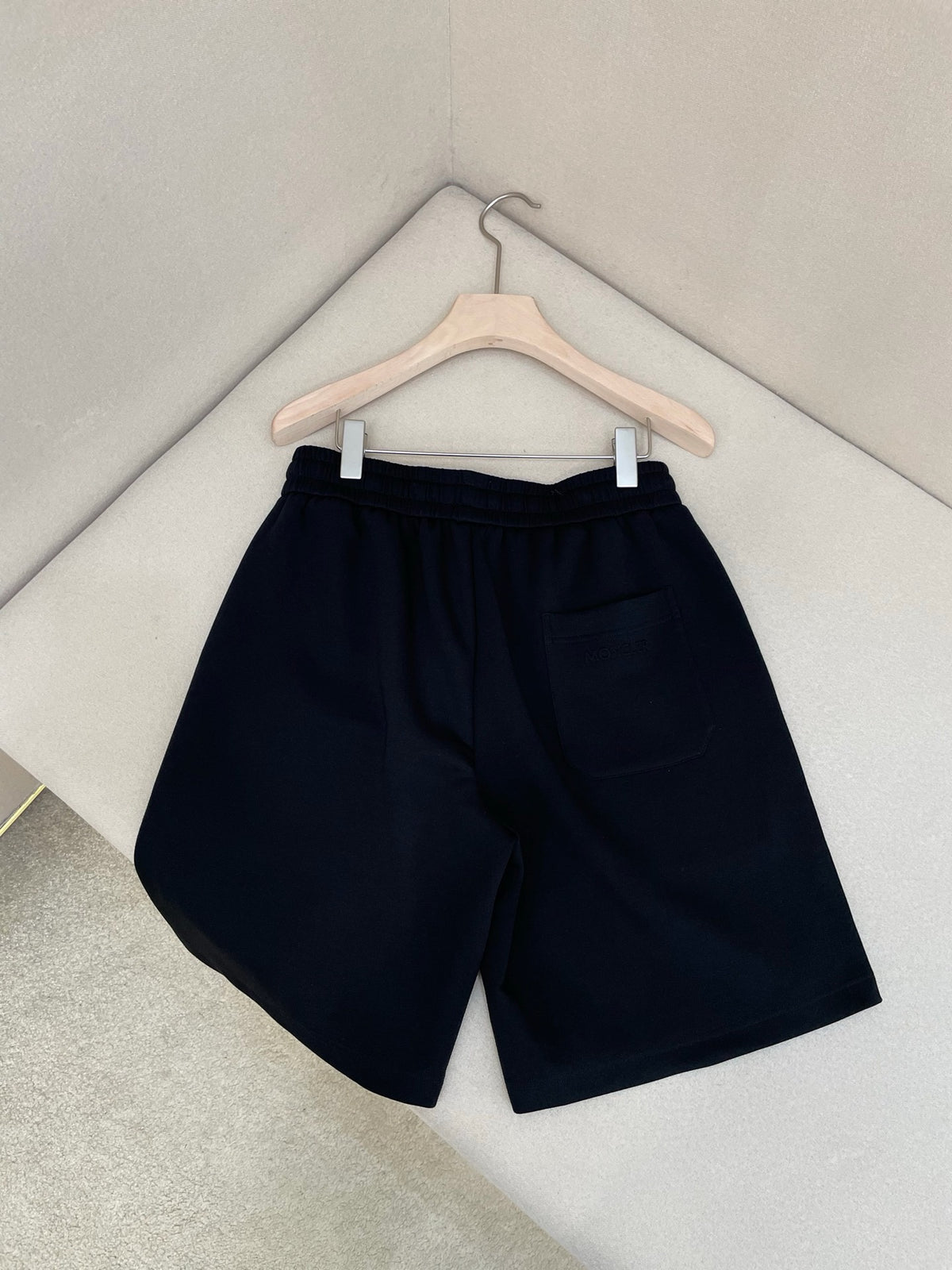 Black and White Short - FashionHype.xyz