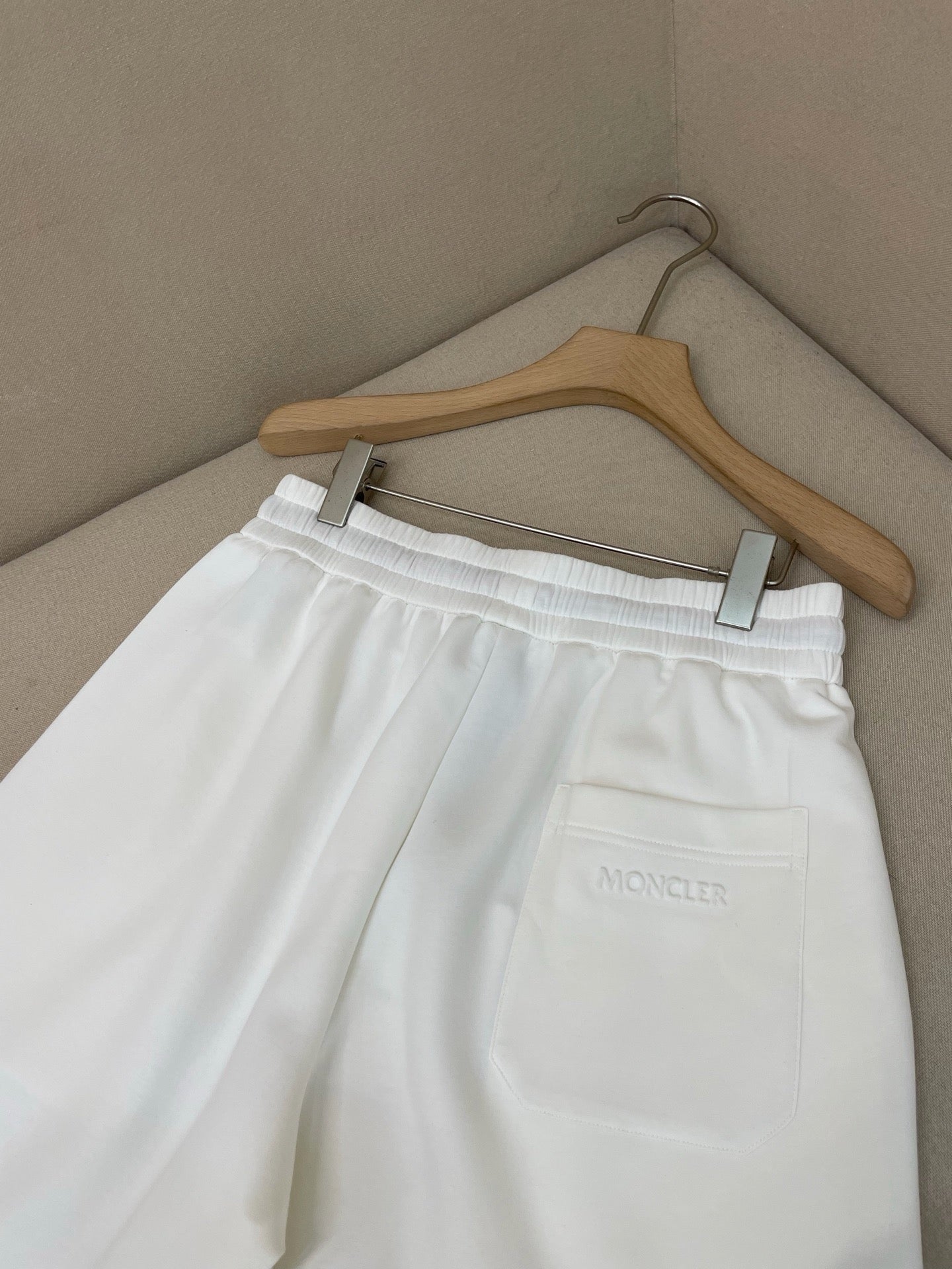 Black and White Short - FashionHype.xyz