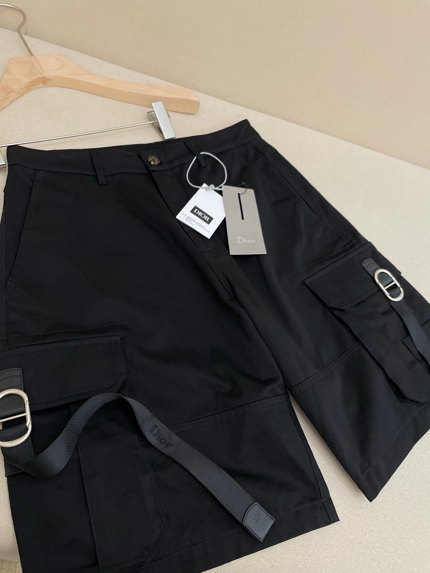 Black and Beige Short - FashionHype.xyz