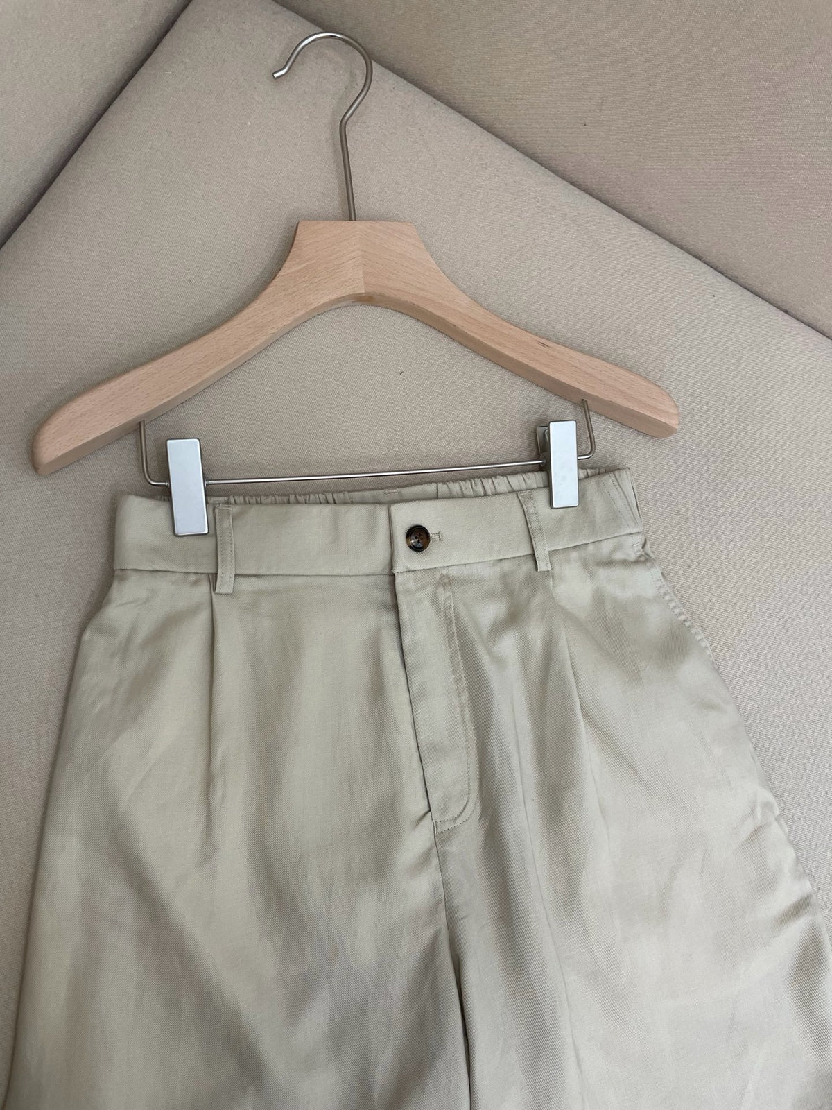 Multi-color Short