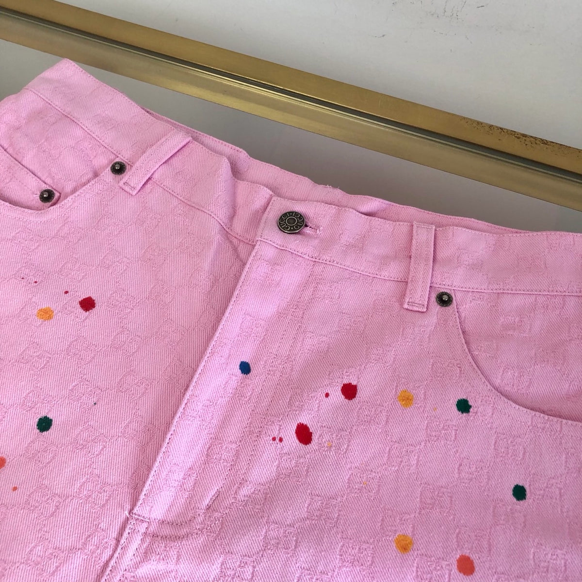 Multi-color Short