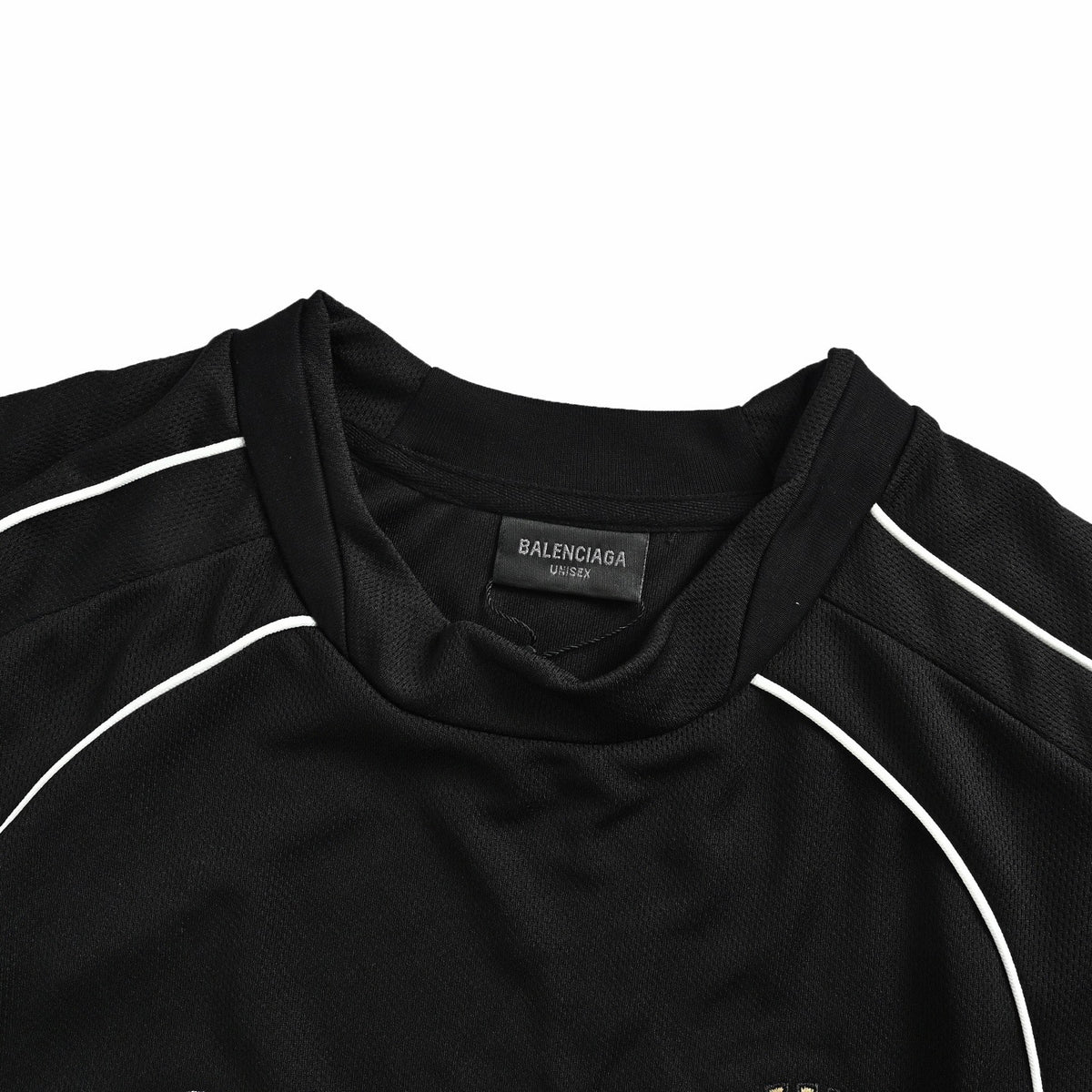 Black and White T-shirt - FashionHype.xyz
