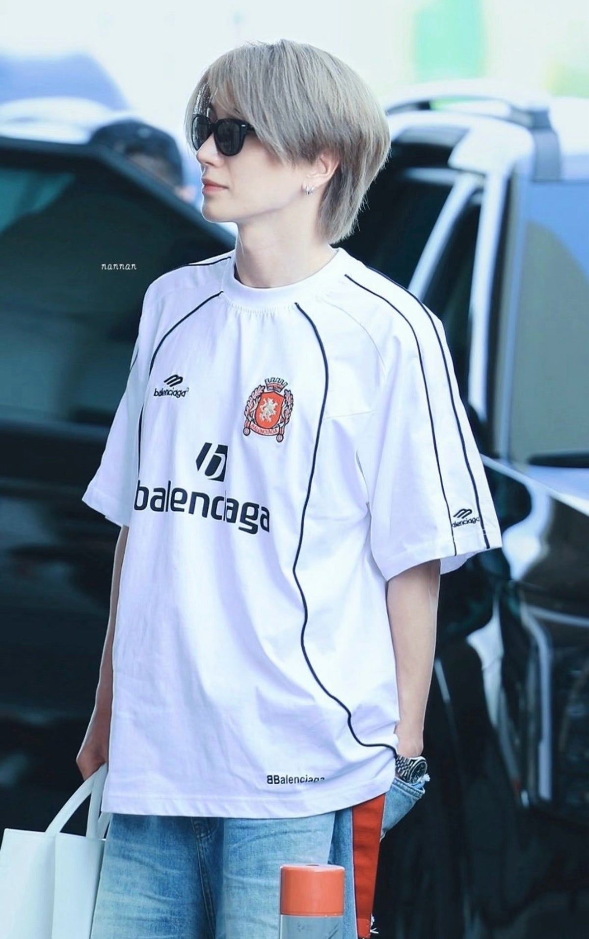 Black and White T-shirt - FashionHype.xyz