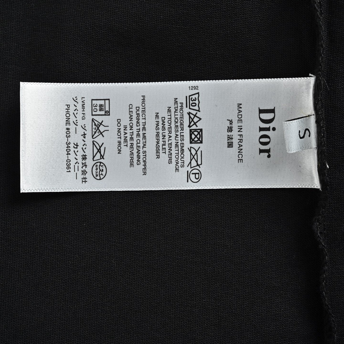 Black and White T-shirts - FashionHype.xyz