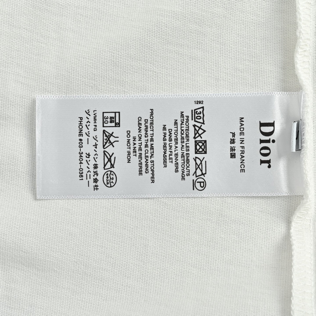 Black and White T-shirts - FashionHype.xyz