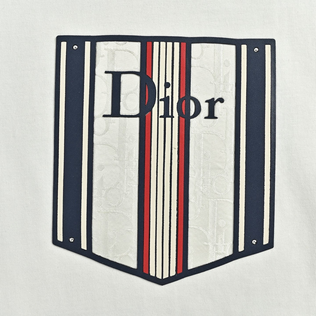 Black and White T-shirts - FashionHype.xyz