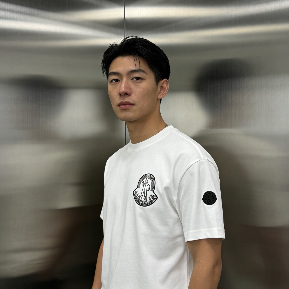 White T-shirt