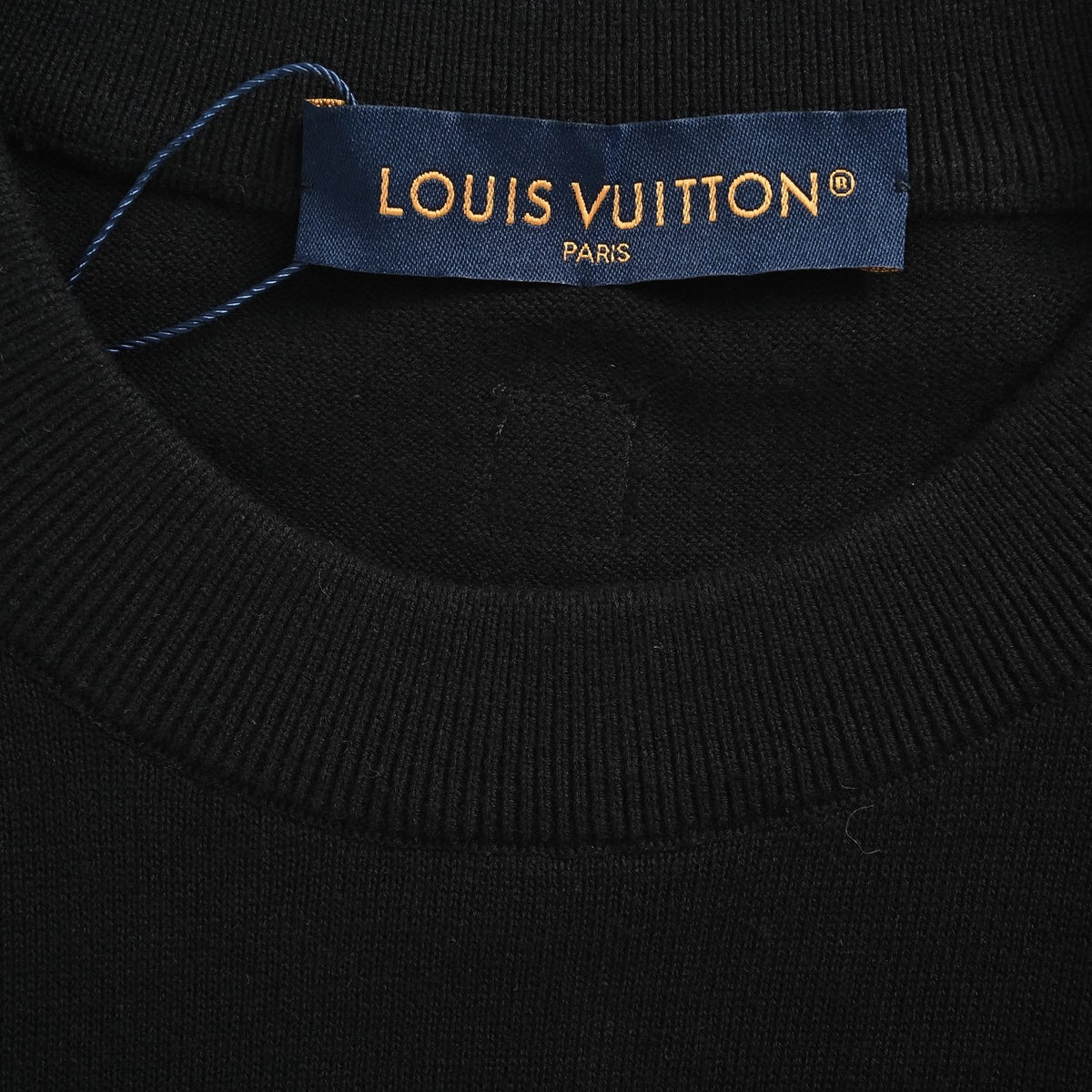 Black Sweatshirt