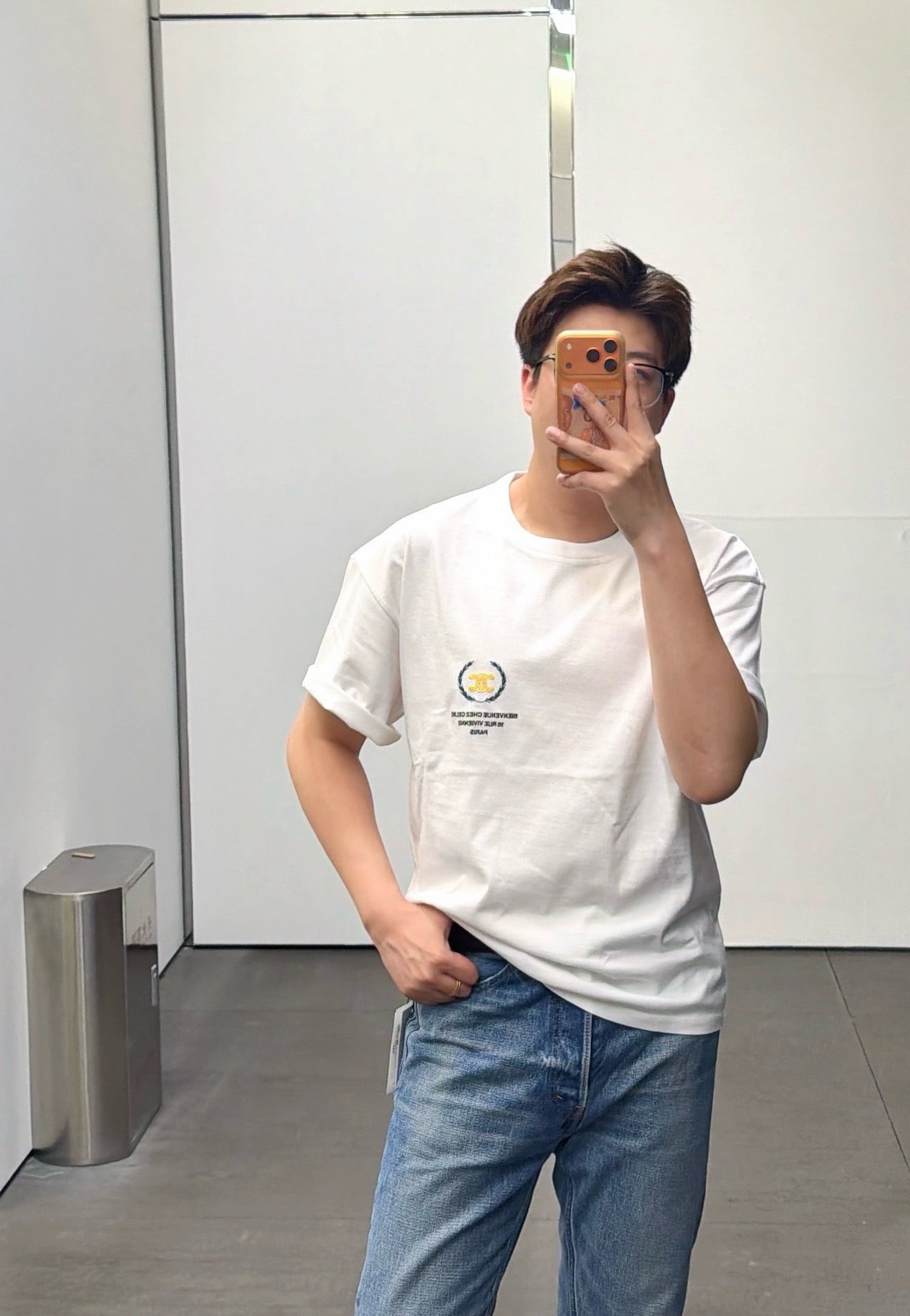 Black and White T-Shirt - FashionHype.xyz