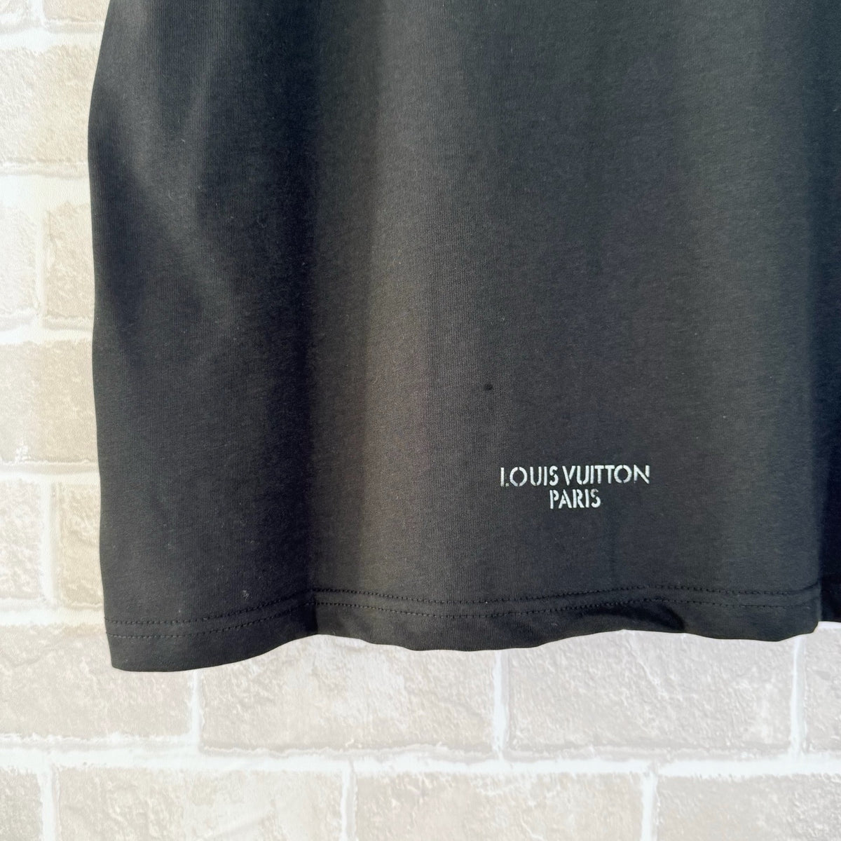 Black T-shirt