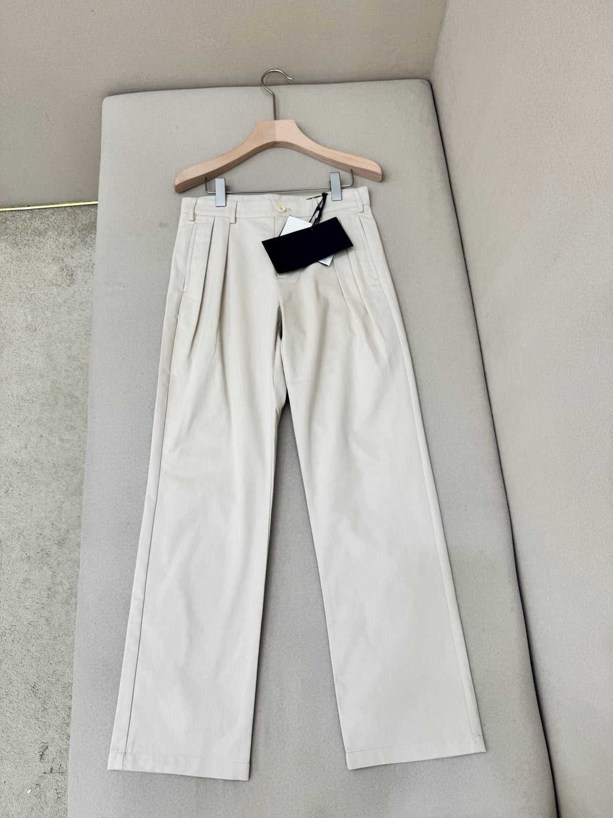 Off-white Pant