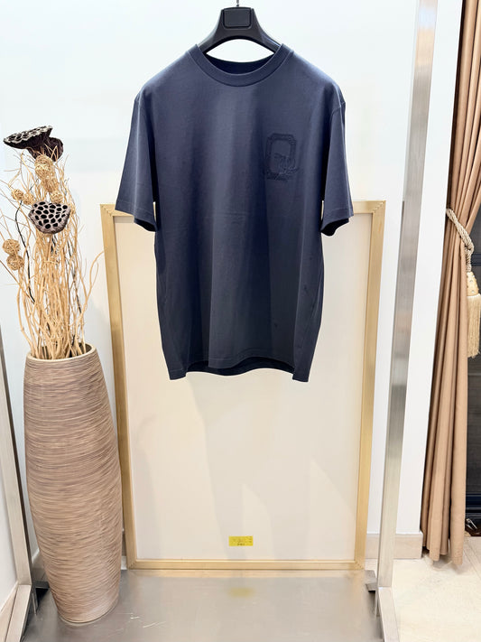 Black and White T-shirts - FashionHype.xyz