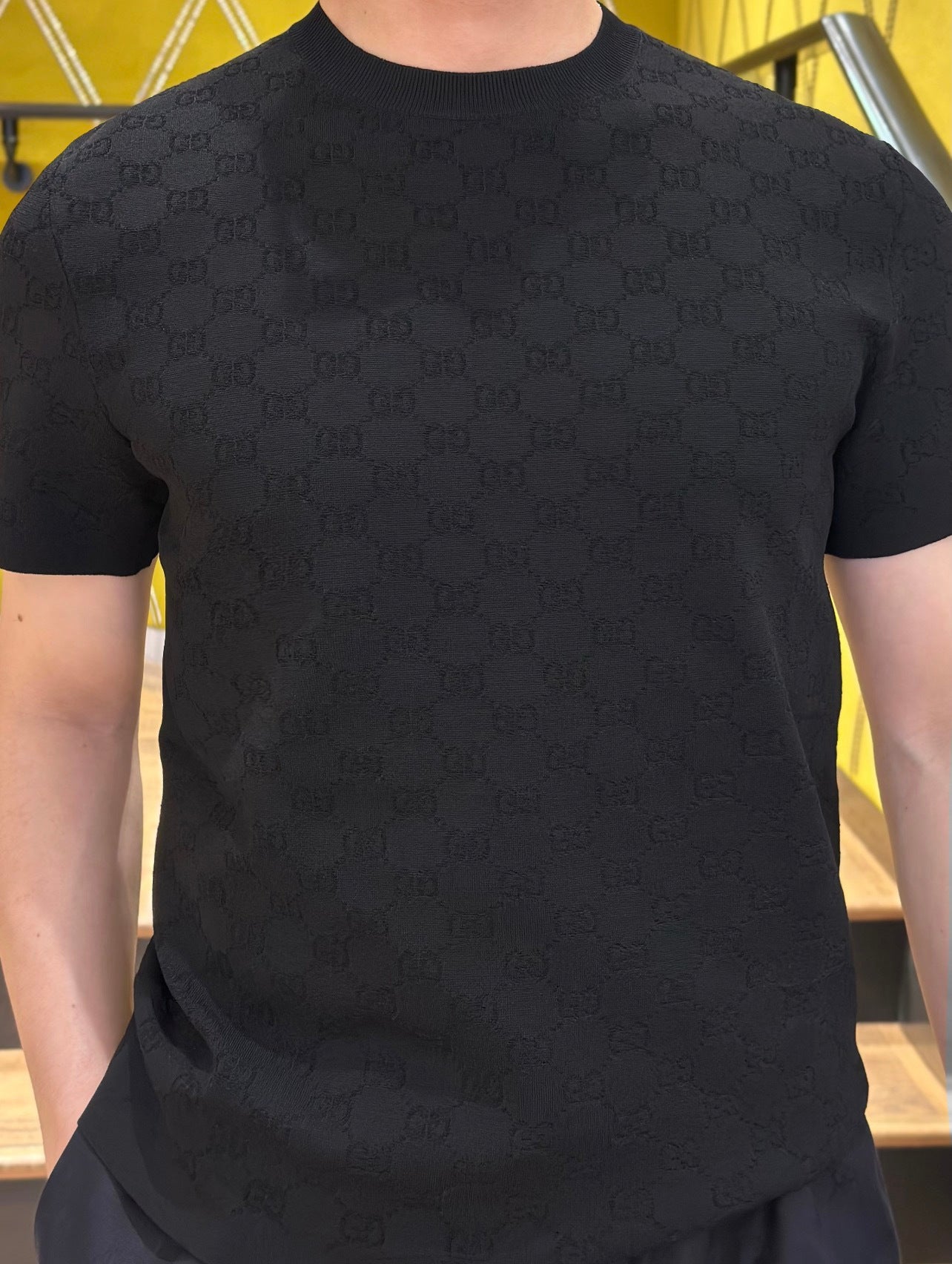 Black and White T-shirts - FashionHype.xyz