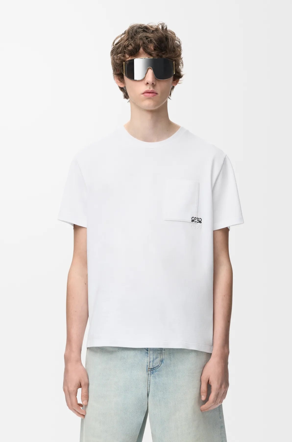 Black and White T-shirts - FashionHype.xyz