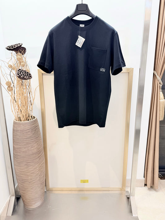 Black and White T-shirts - FashionHype.xyz