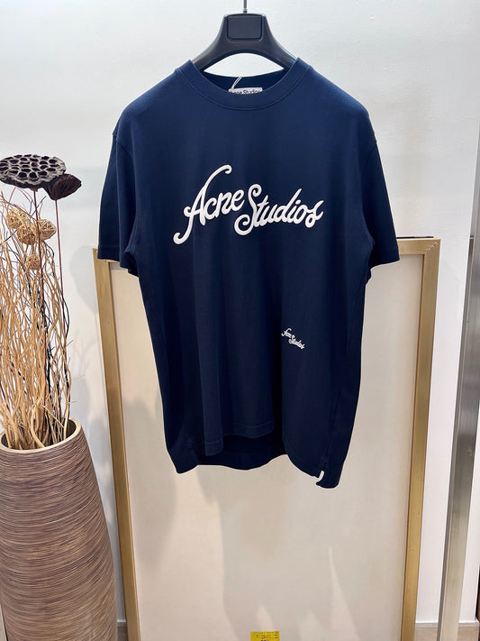 Multi-color T-shirts