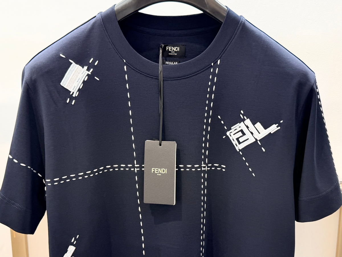 Black and White T-shirt - FashionHype.xyz